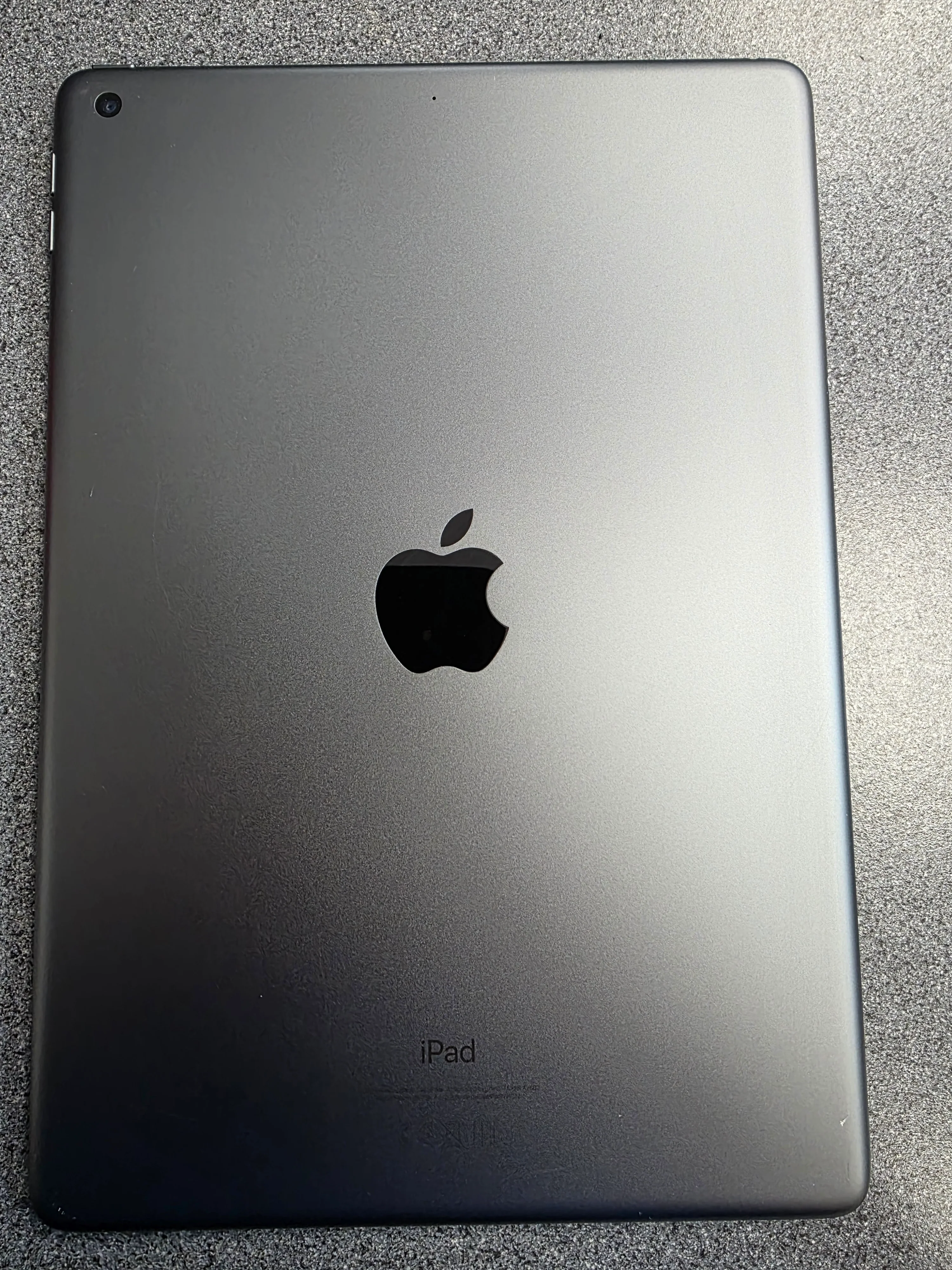 Apple iPad (9th Generation) (64GB)