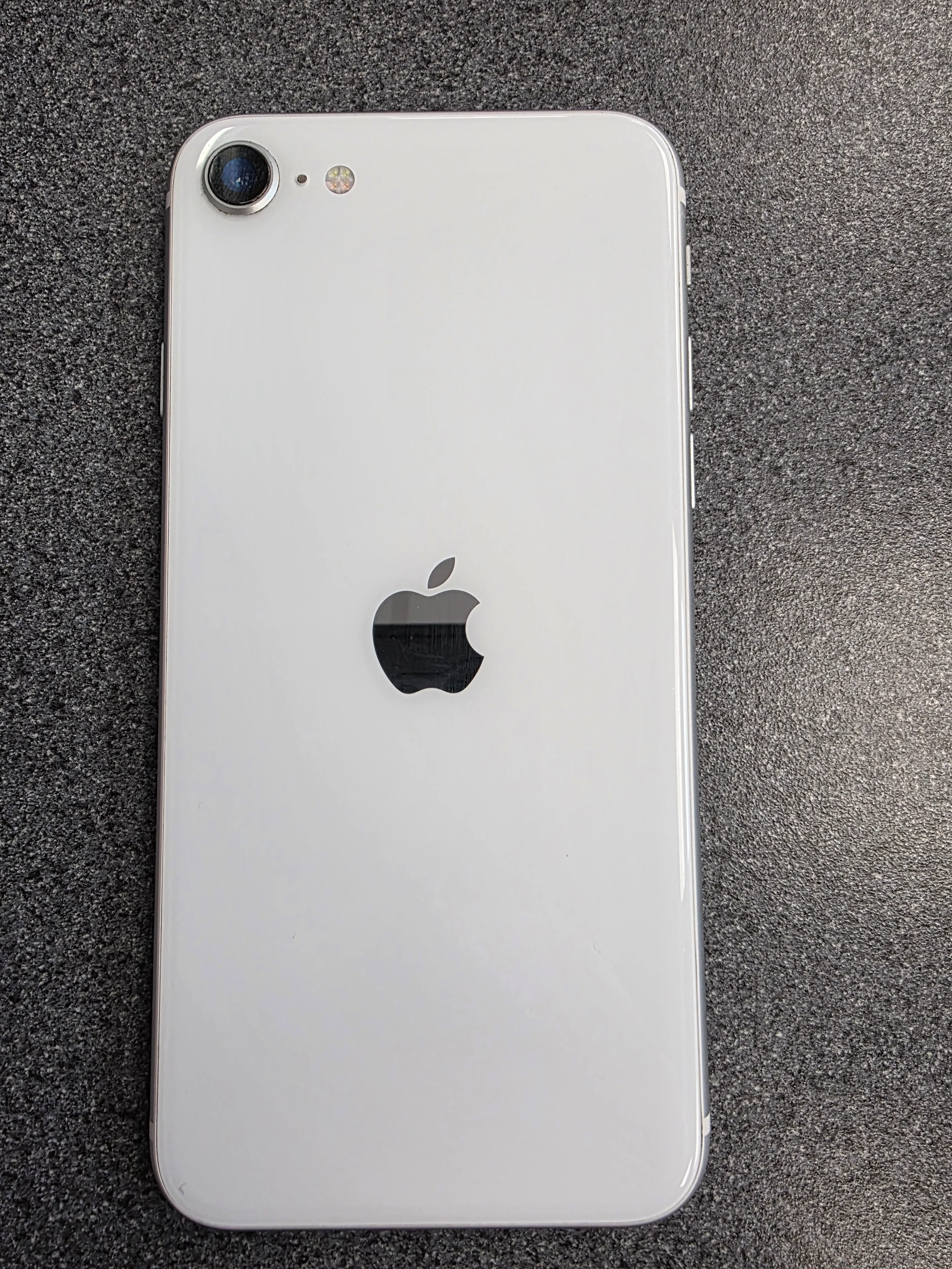 Apple iPhone SE (2nd Generation)