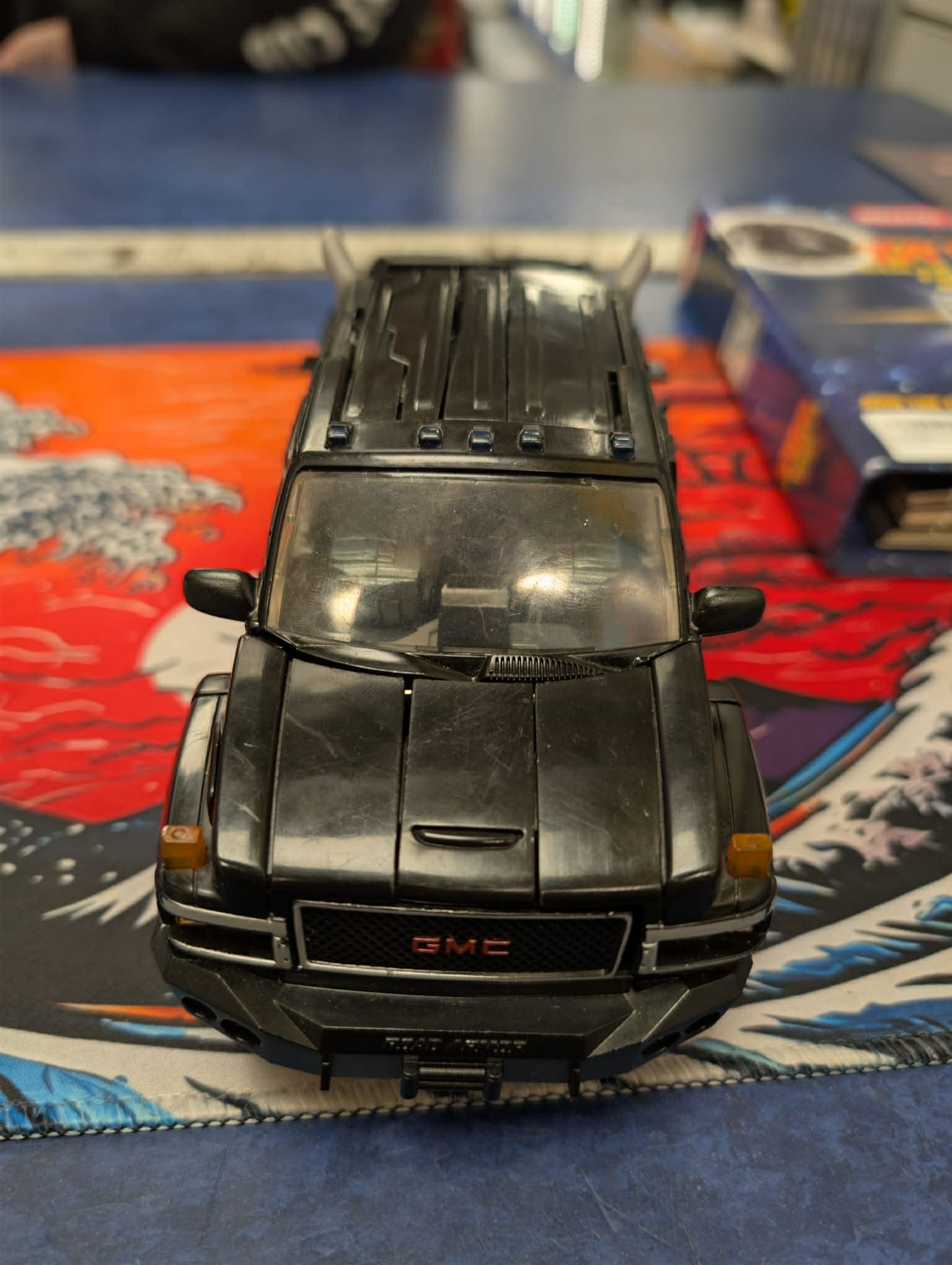 10" Transformers Leader Class Ironhide Action Figure Dark Of The Moon - Image 2