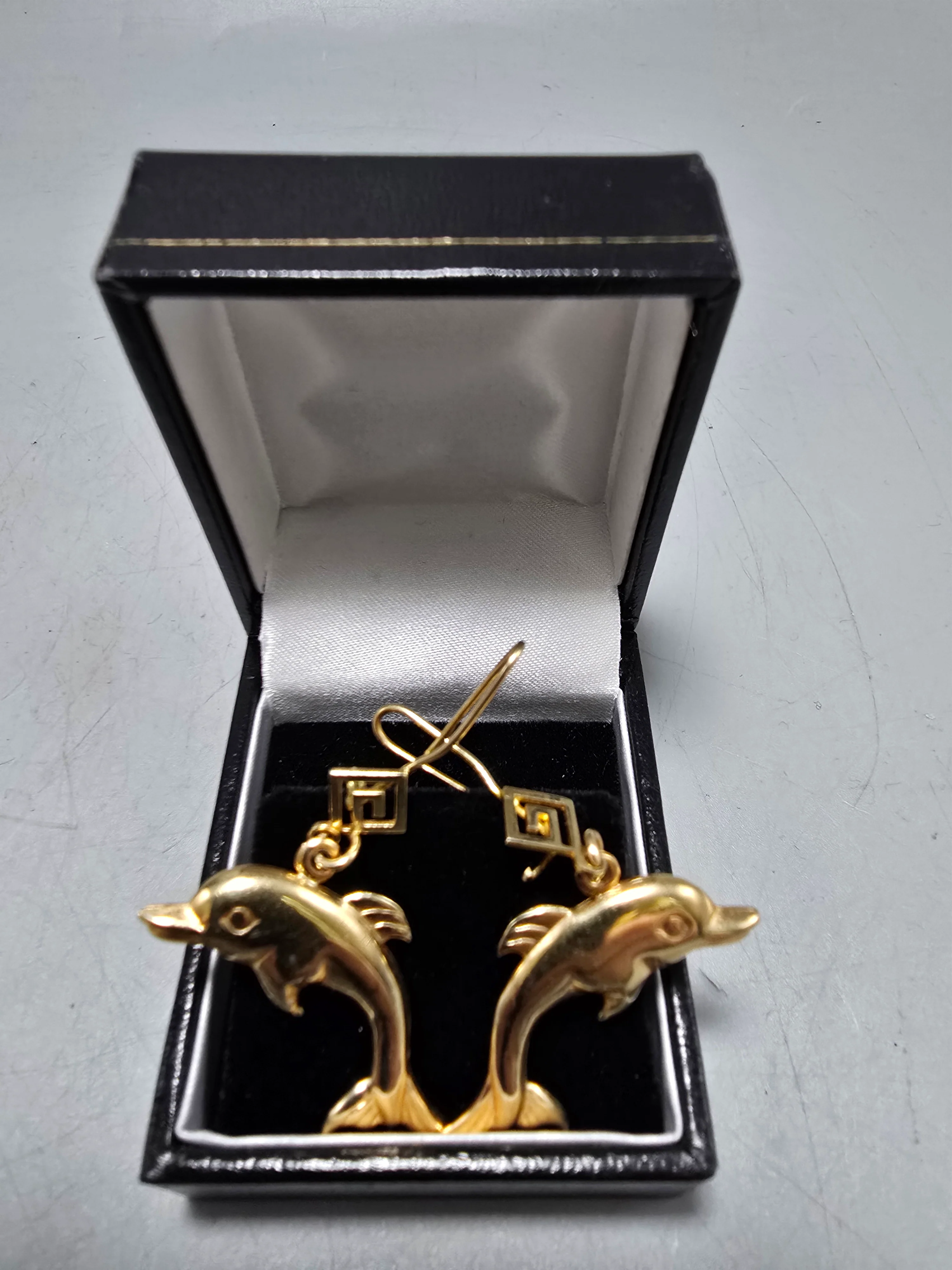 14ct GOLD Dolphin Earrings 5.8G 585 1.5'' in Length - Image 4