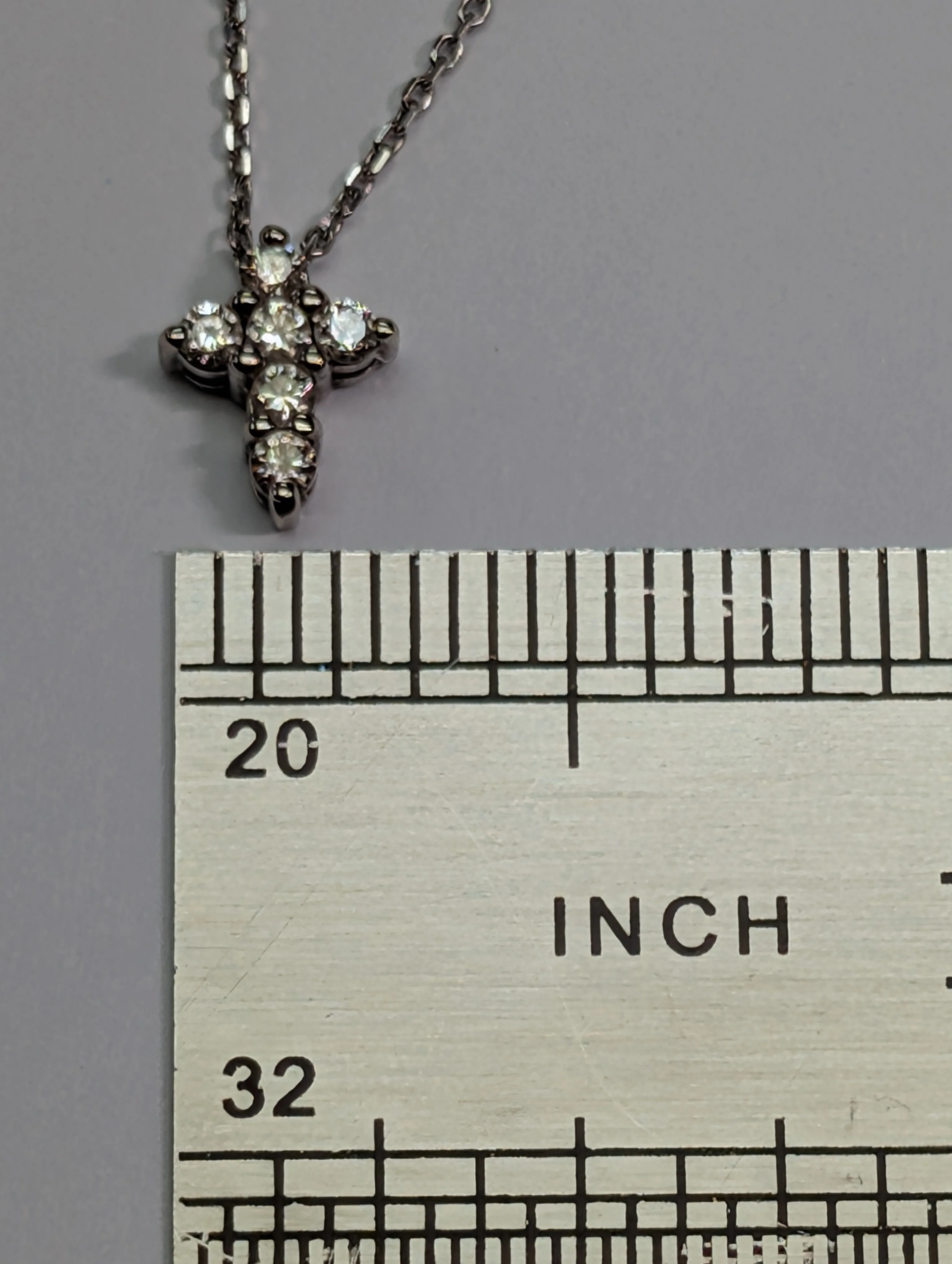 14ct White Gold Diamond Cross & Necklace - Image 3