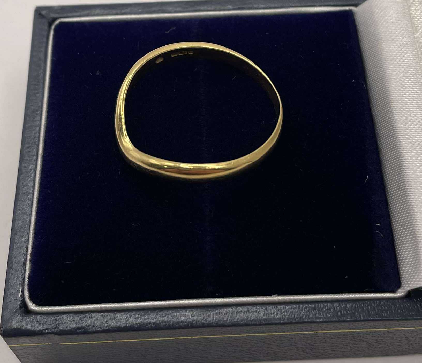 18ct Gold Ring Size - O - Image 3
