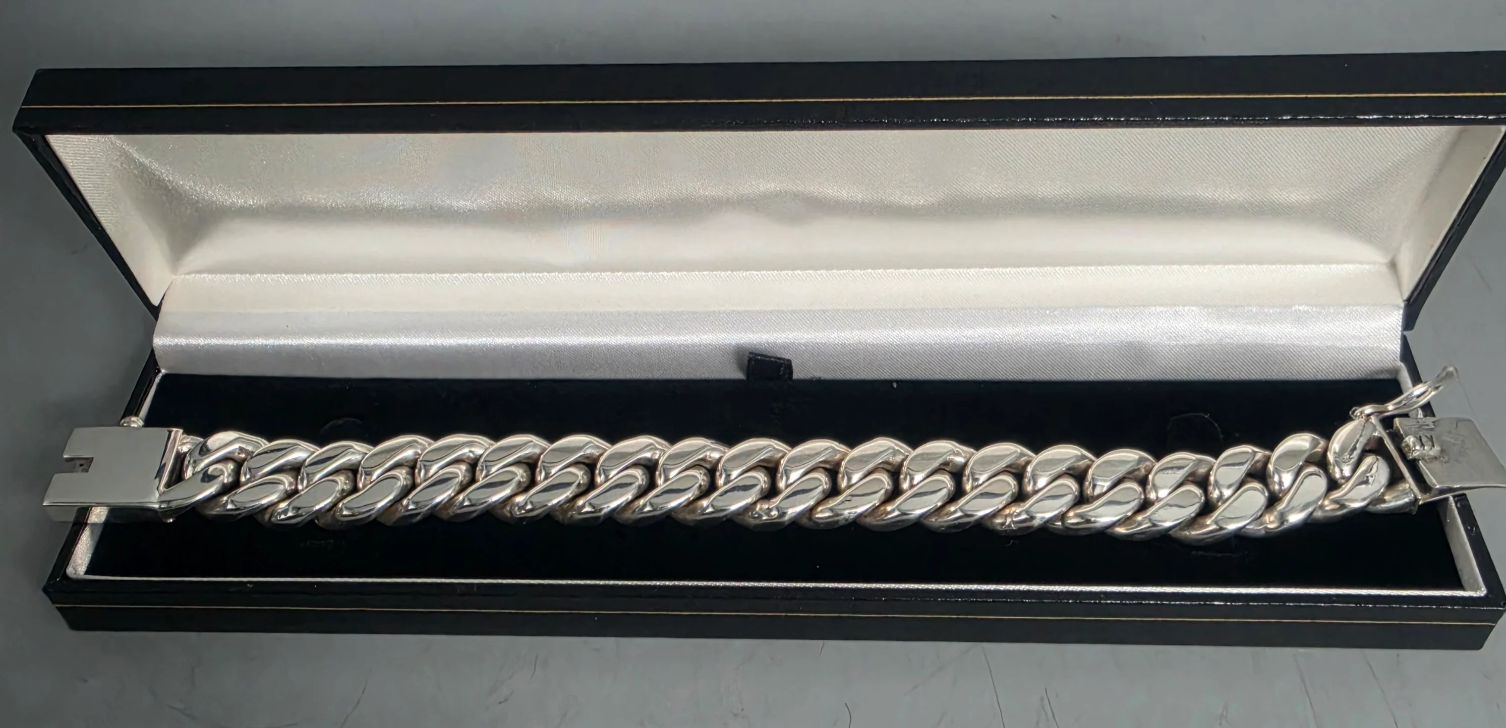 925 Silver B/Let 133.6G 8'' in Length (BIG AND CHUNKY)