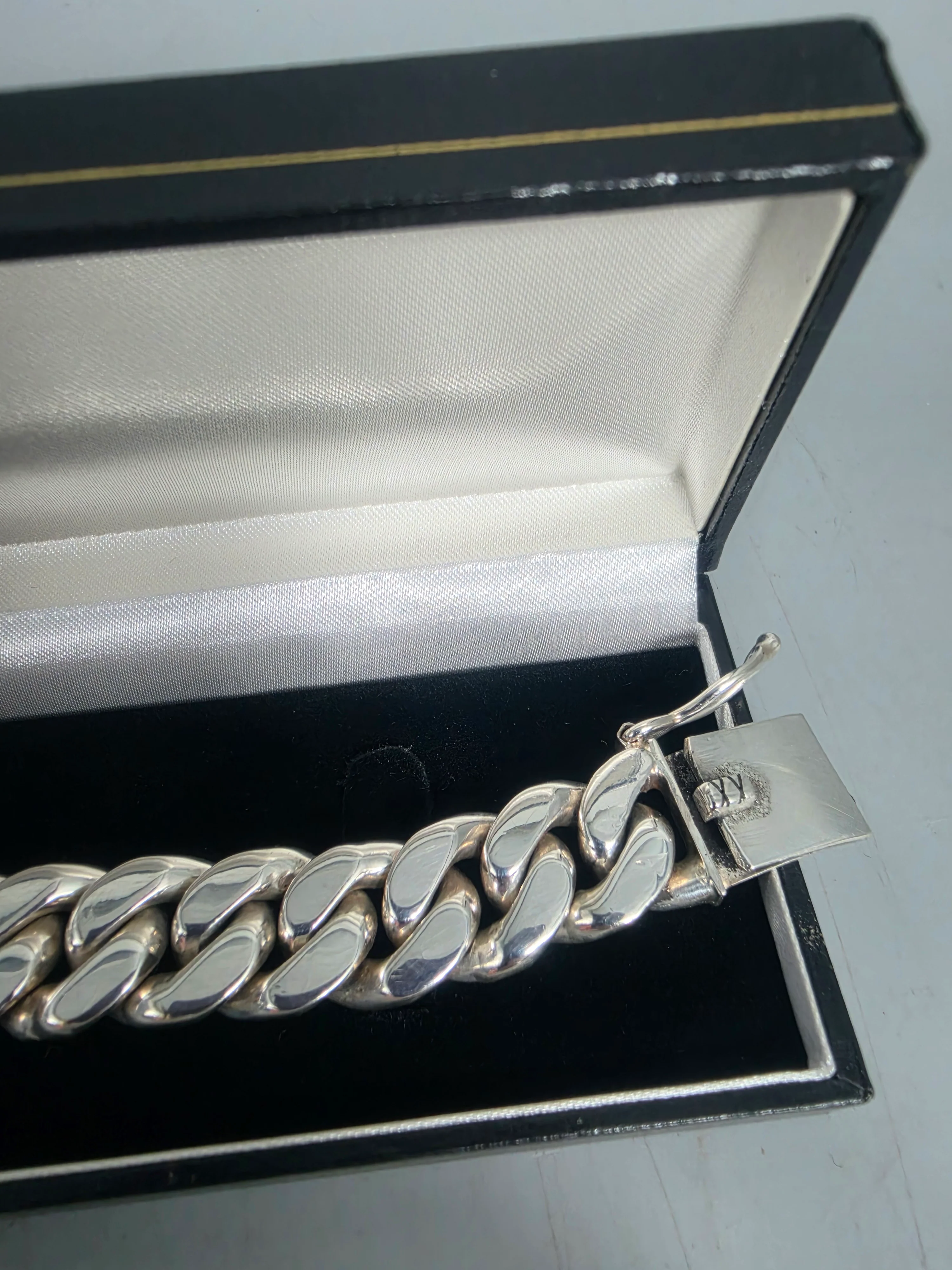 925 Silver B/Let 133.6G 8'' in Length (BIG AND CHUNKY) - Image 3