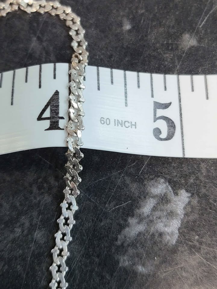 925 Silver Curb Style Chain - 21.5" - Image 4