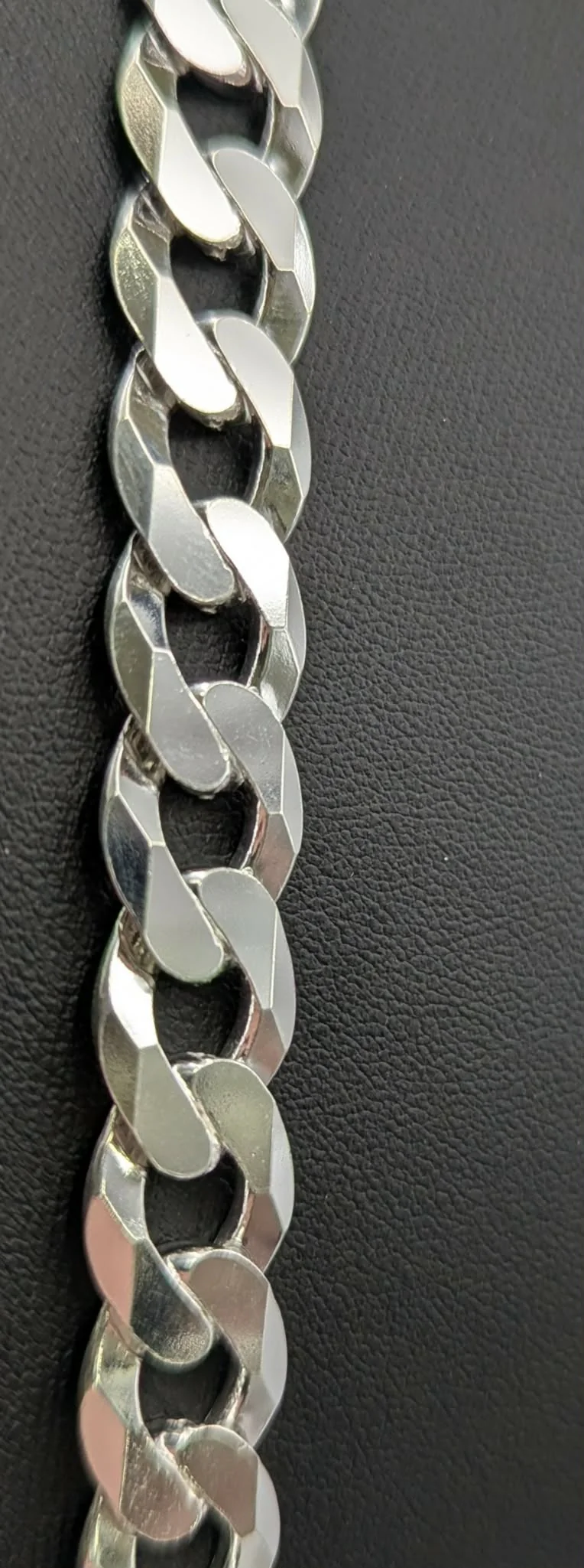 925 SILVER HALLMARKED, CURBED CHAIN WITH NO PENDANT, 24", 106.95G, BOXED - Image 2