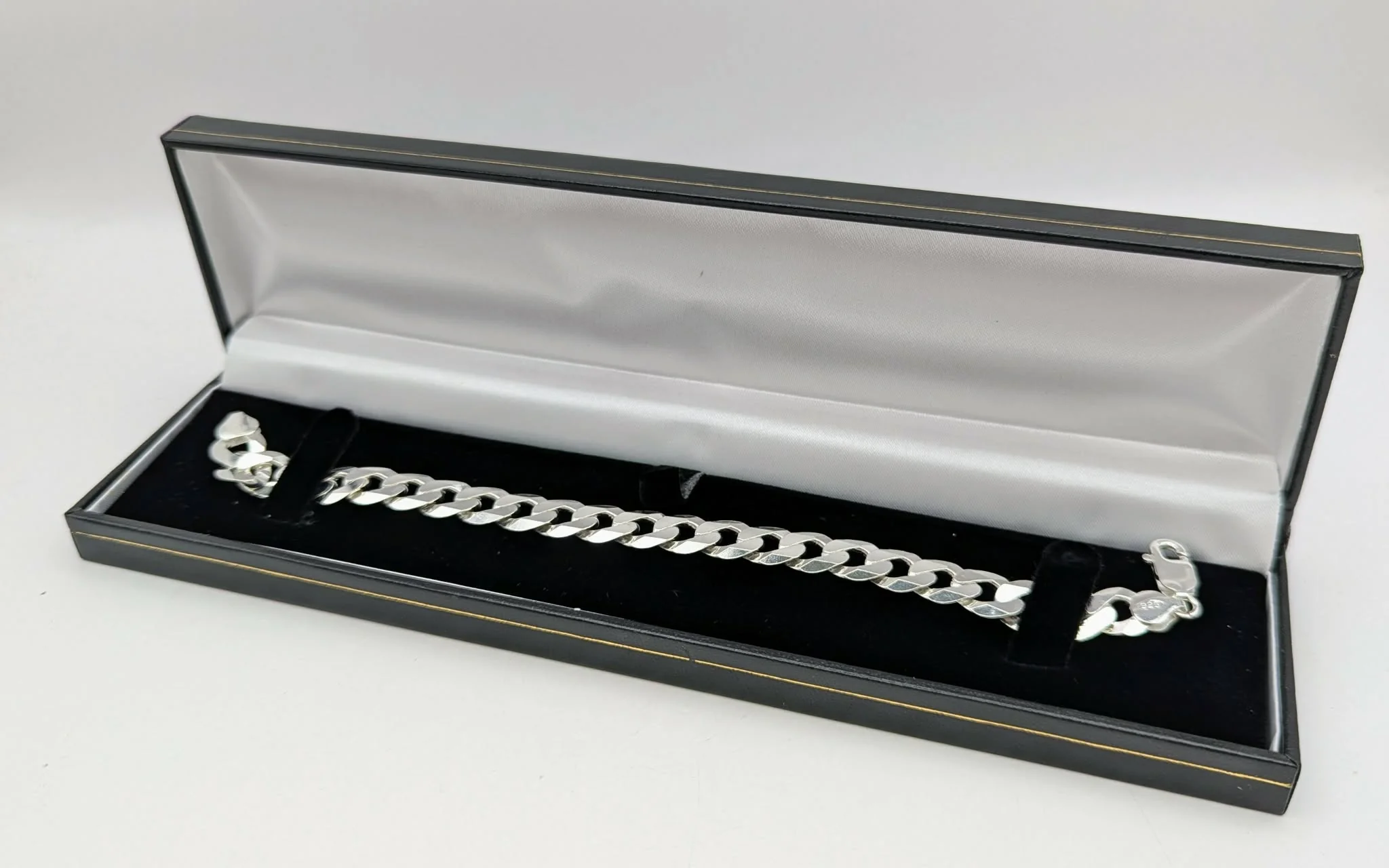 925 Silver Hallmarked, Heavy Curbed Bracelet with Lobster Lock, 8", 20.9g, *!BRAND NEW!*