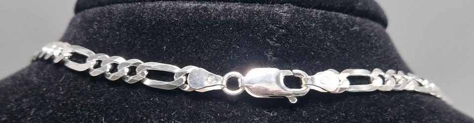 925 Silver Oval Locket Chain, 24.9G- 24" *Some Scratches On The Locket* - Image 3