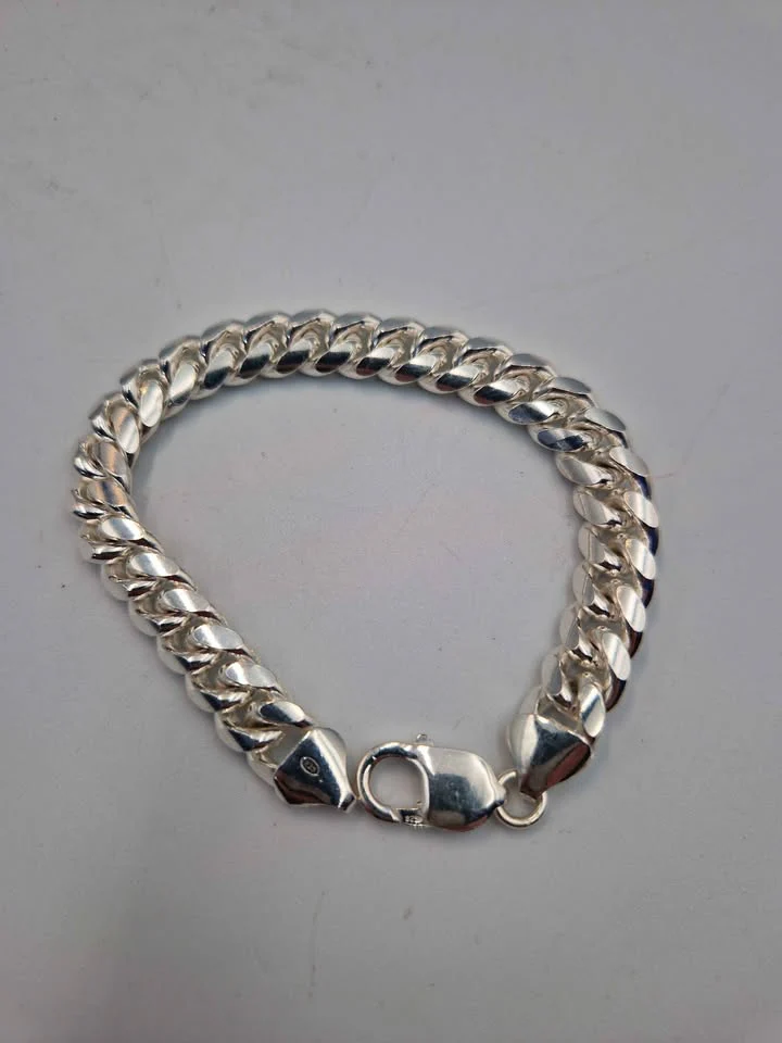 925 Sterling Silver 12mm Wide Curb Bracelet - 8" Long - 51.9 Grams **BRAND NEW**