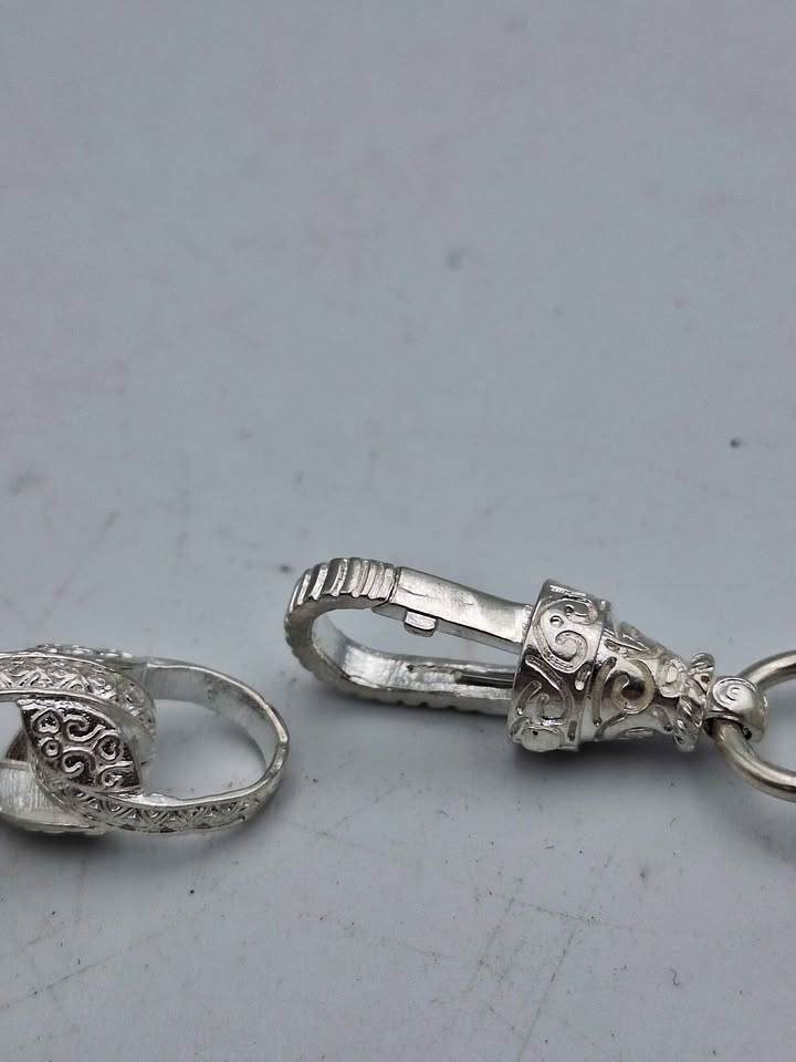 925 Sterling Silver Large Patterned Tulip Bracelet - 9" Long - 38.04 Grams *BRAND NEW* - Image 3