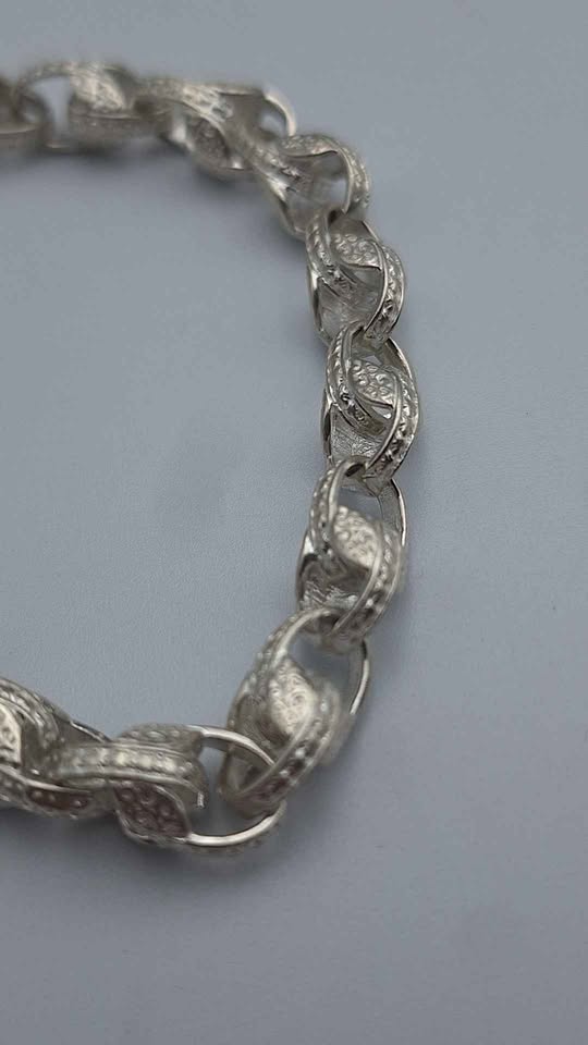 925 Sterling Silver Patterned Tulip Bracelet - 18.81 Grams - 8" Long *BRAND NEW* - Image 2