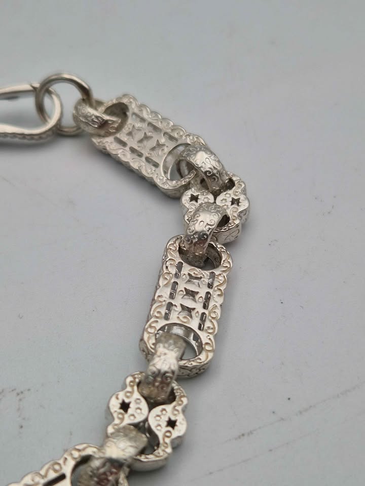 925 Sterling Silver Tulip Stars And Bars Bracelet With Albert Clasp - 9" Long - 63.12 Grams *NEW* - Image 2