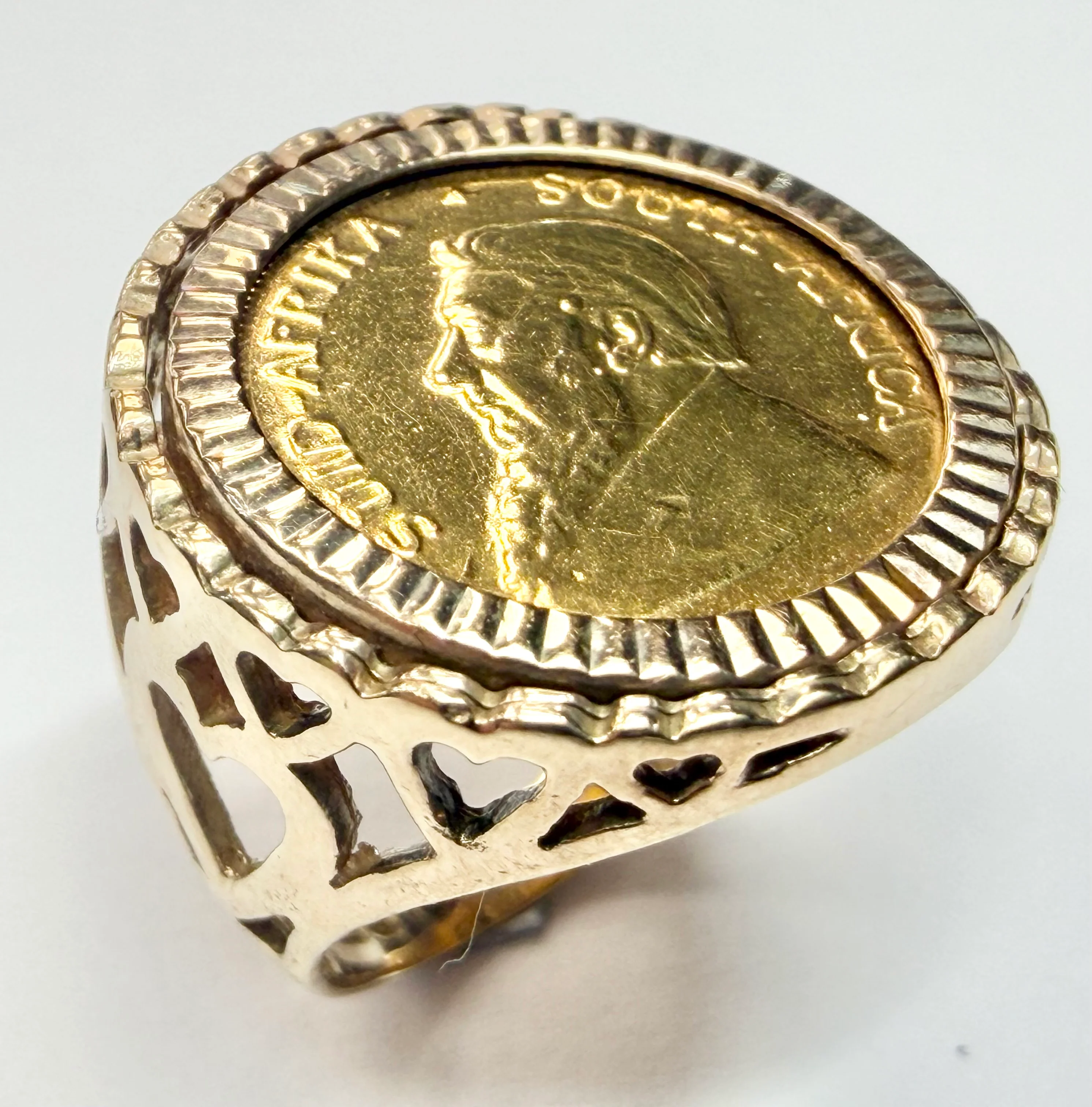 Solid Gold 1/10oz 1981 Krugerrand coin in a 9ct ring size J1/2