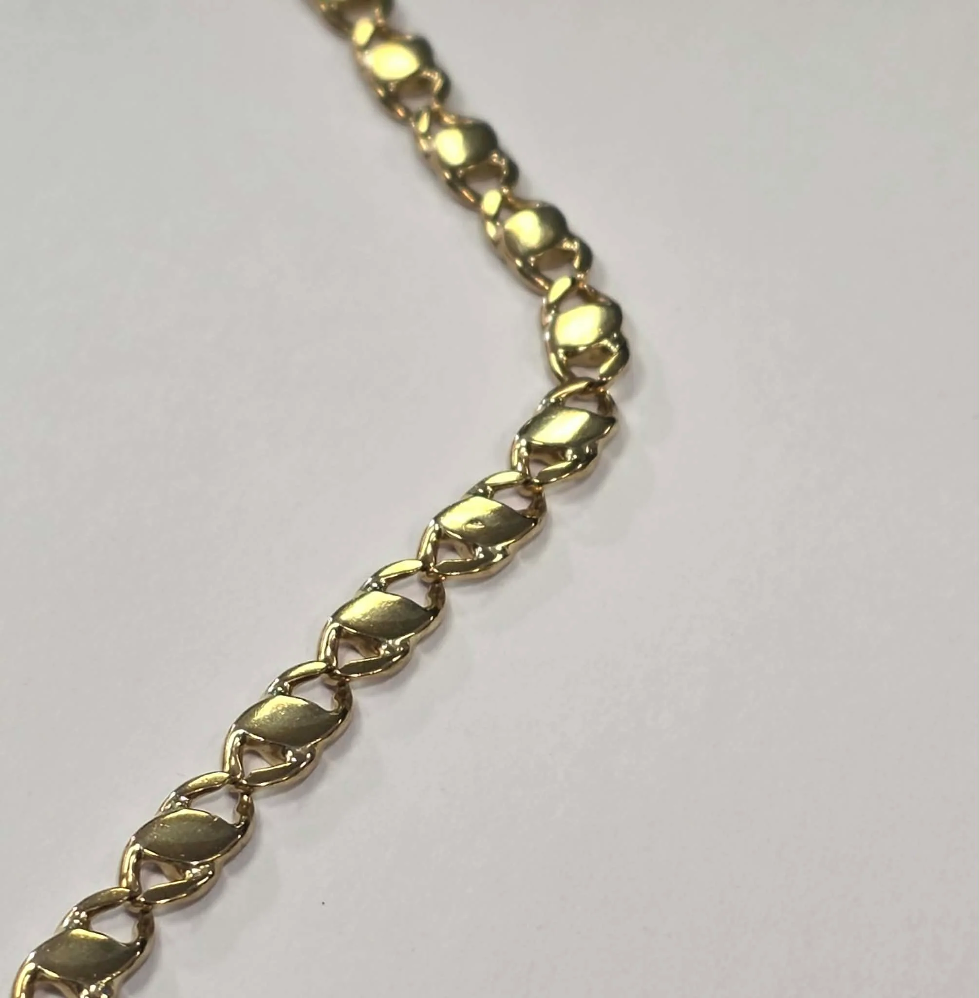 9ct Gold 20” Tulip Chain Necklace - Image 3