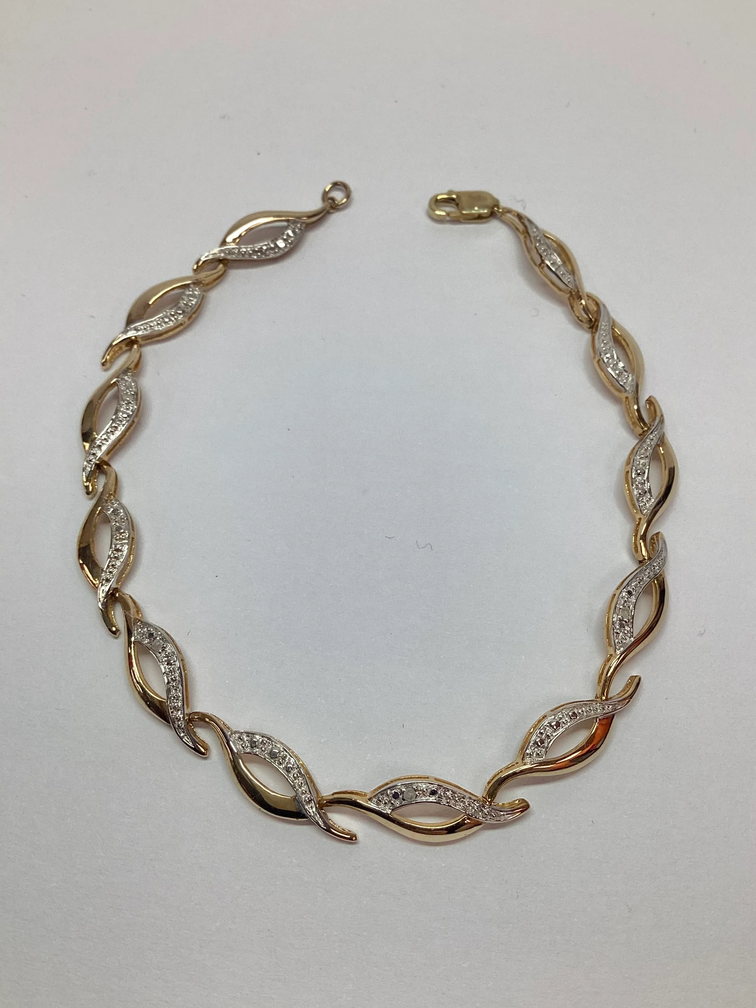 9CT Gold Bracelet