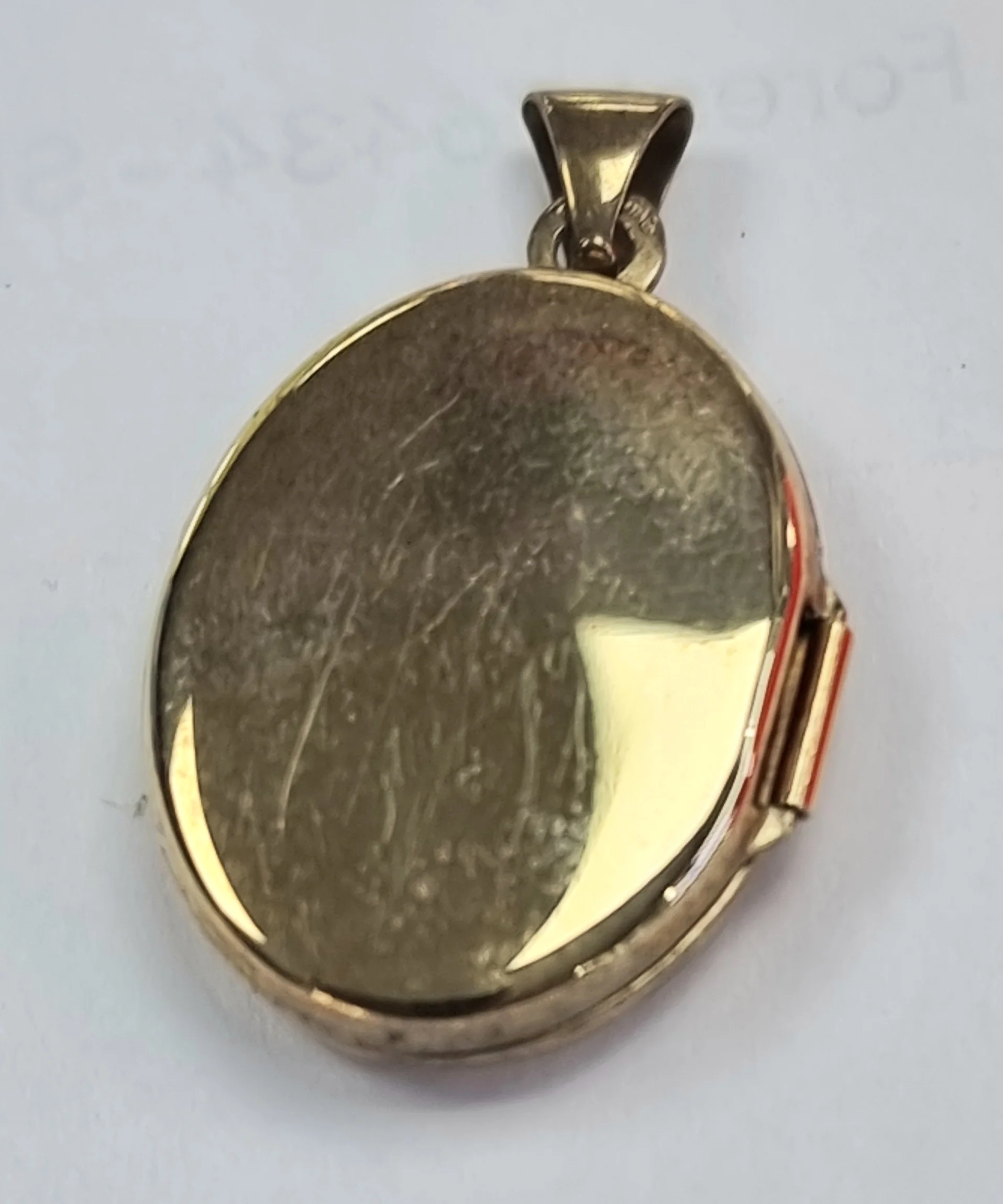 9ct Gold Locket - Image 2