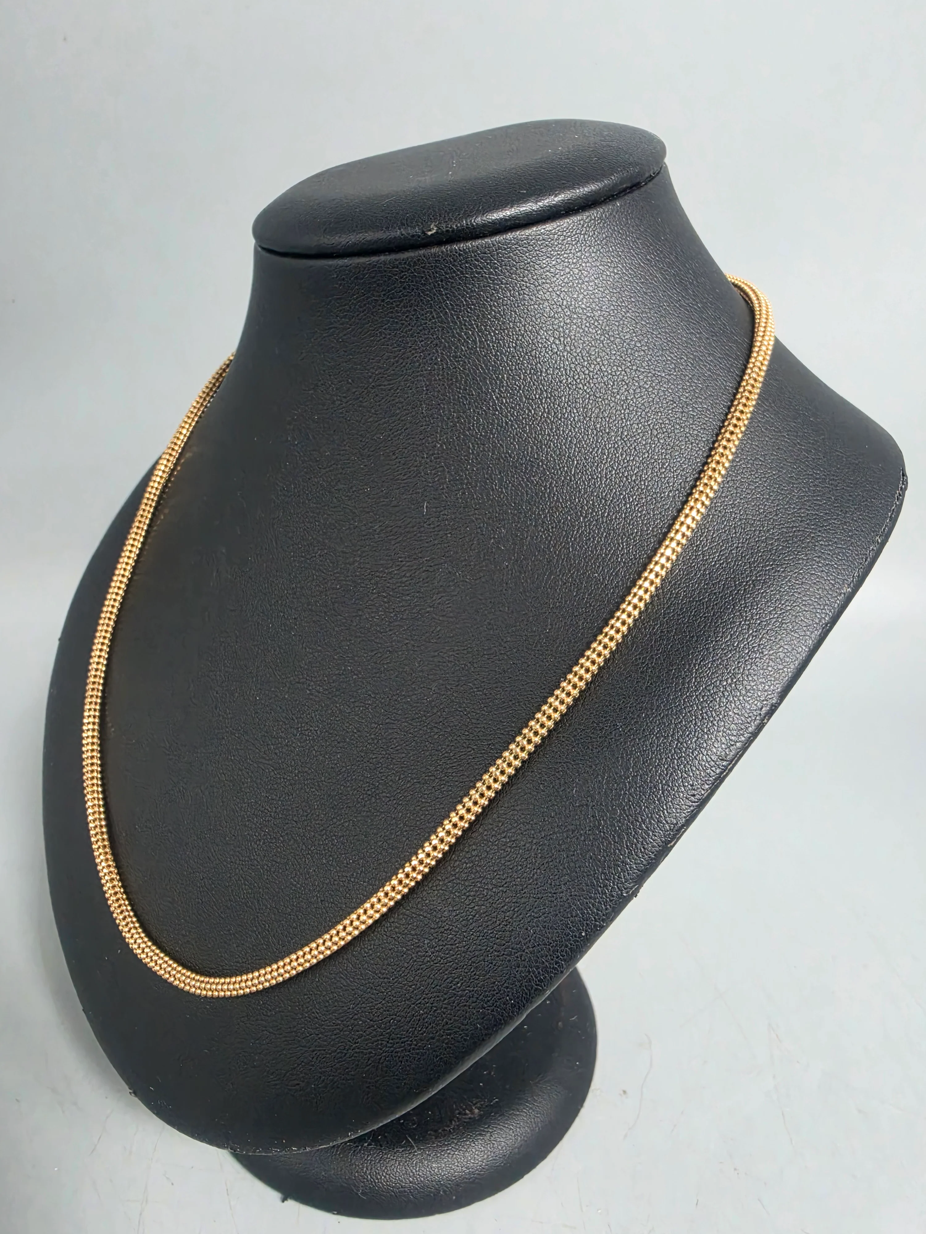 9ct GOLD NECKLACE 9.2G 375 16'' in Length - Image 2