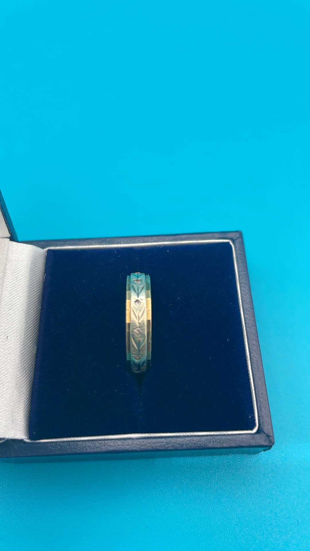 9CT gold ring - Image 2