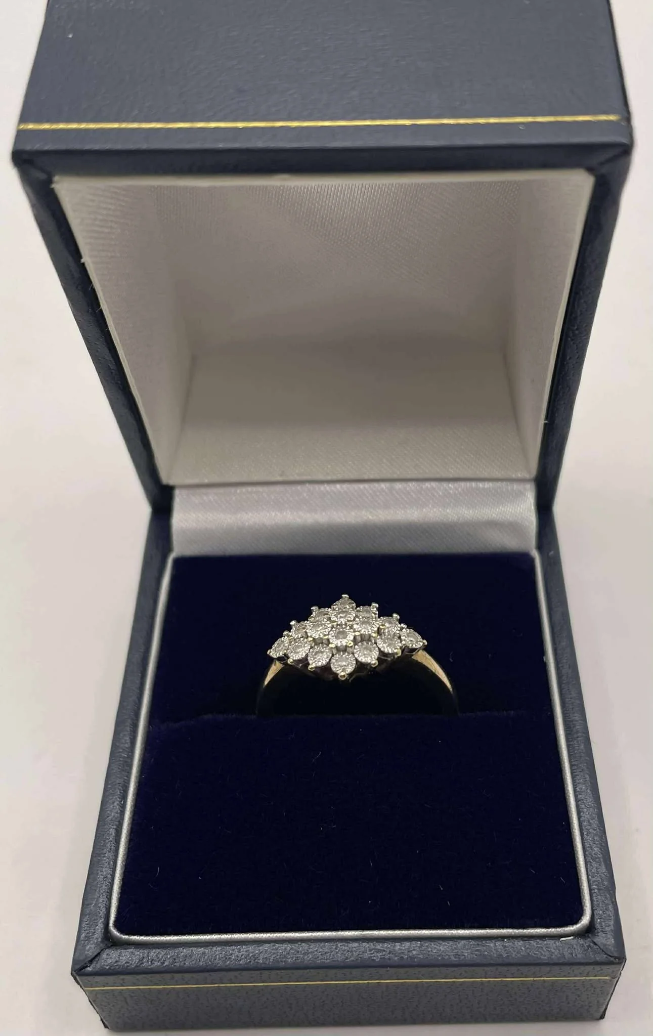 9CT Gold Ring (K)