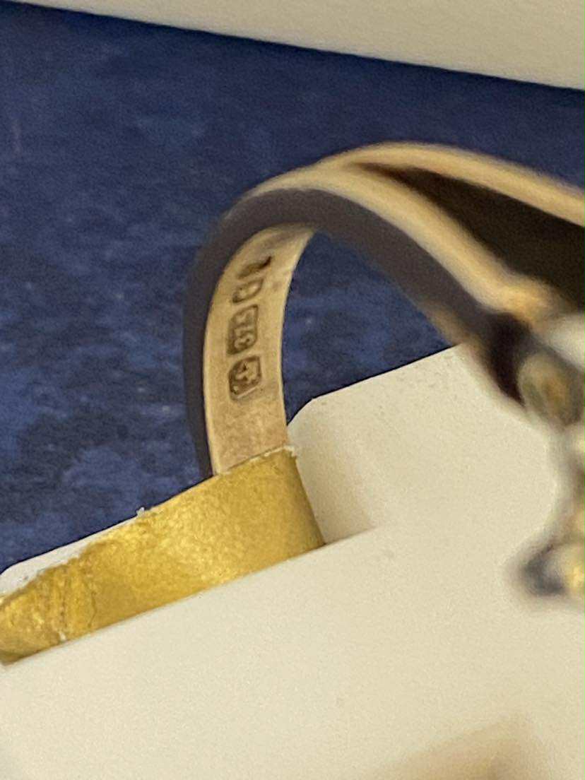 9ct Gold Ring (Size J) Apx 2.9g - Image 2