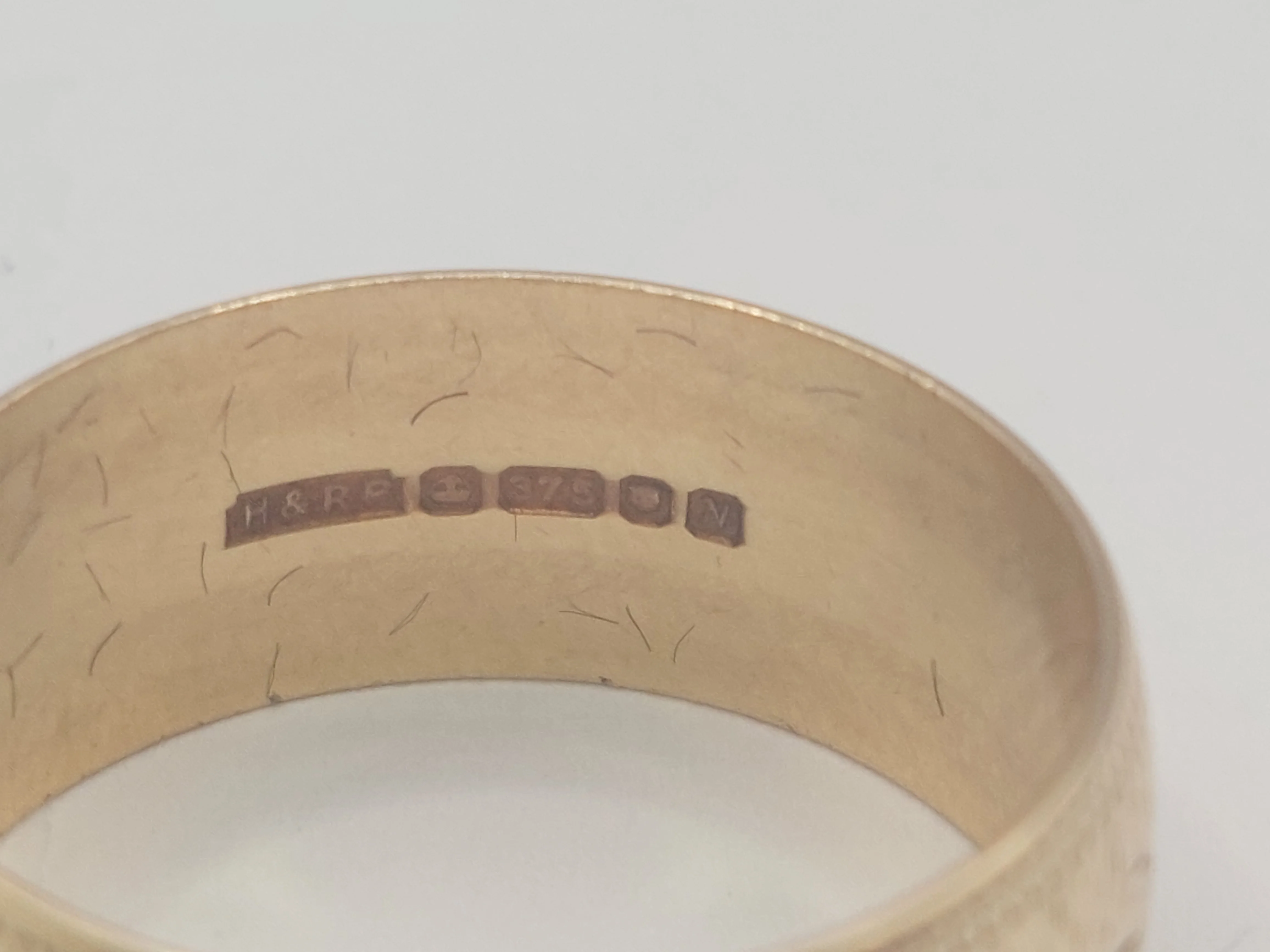 9ct Hallmarked Yellow Gold Ring - 3.59g Weight, Size N/O - Image 4