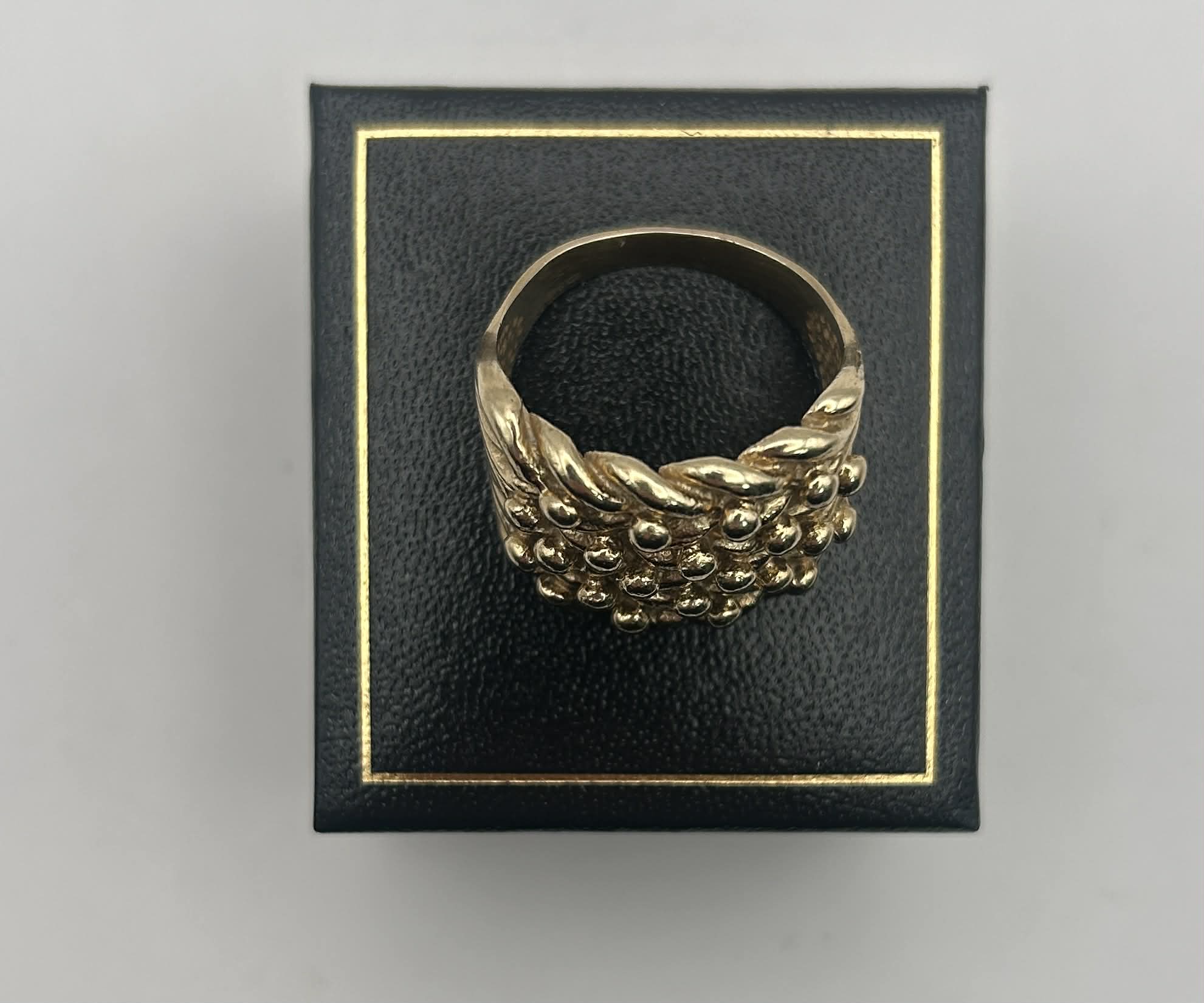 9CT Keeper Ring (375) 16.7G, Fully Hallmarked - Size:Y, Boxed - Image 2