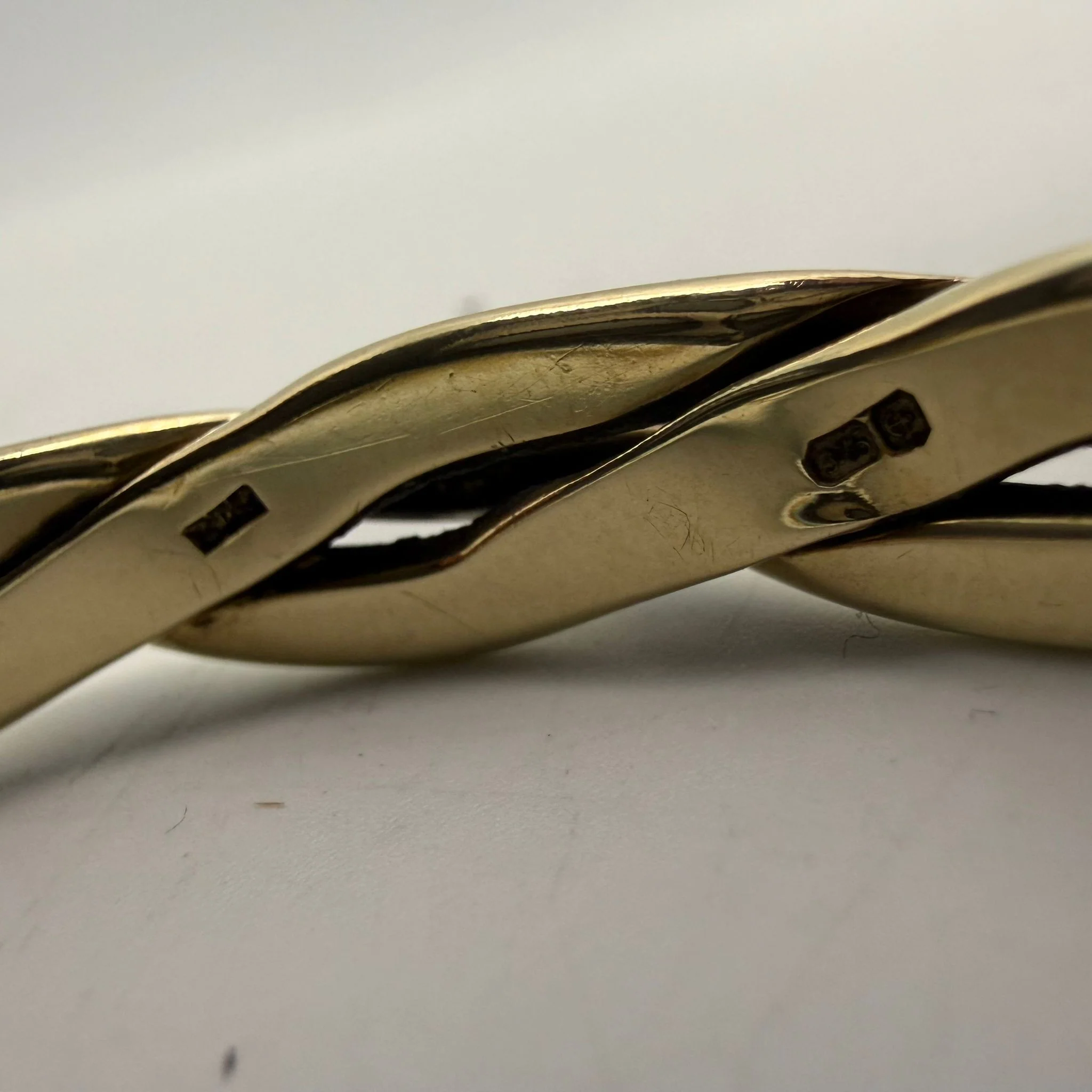 9CT Twisted Mens Bracelet 9" 38.2 Grams - FULLY TESTED AND UK HALLMARKED - Image 4