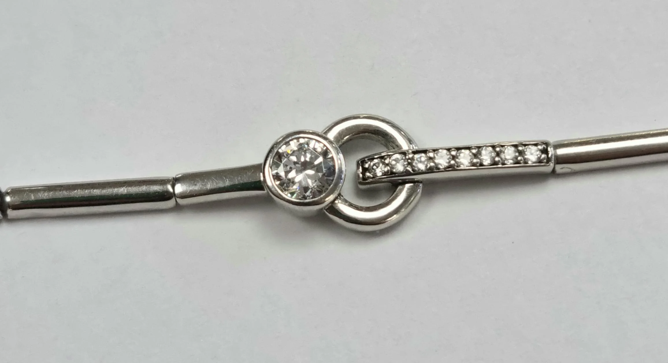 9ct White Gold Bracelet CZ - Image 2