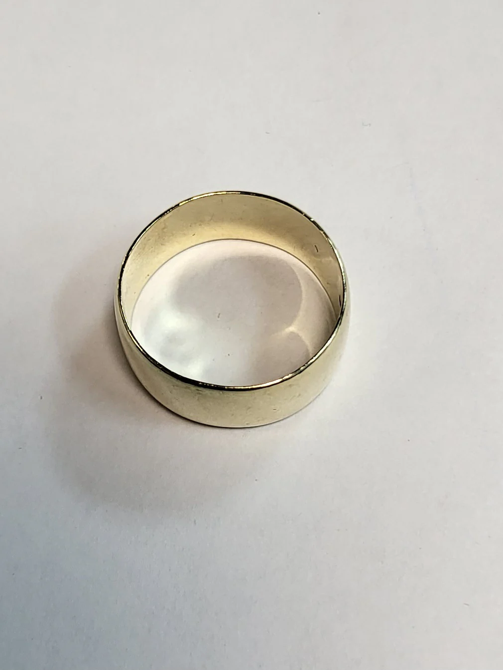 9CT Yellow Gold Band Ring - Size T - 5.58g - Image 2