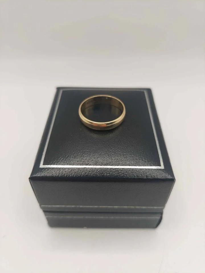 9ct Yellow gold Ring size K 1.86g Boxed (full Hallmarked&Tested) - Image 3