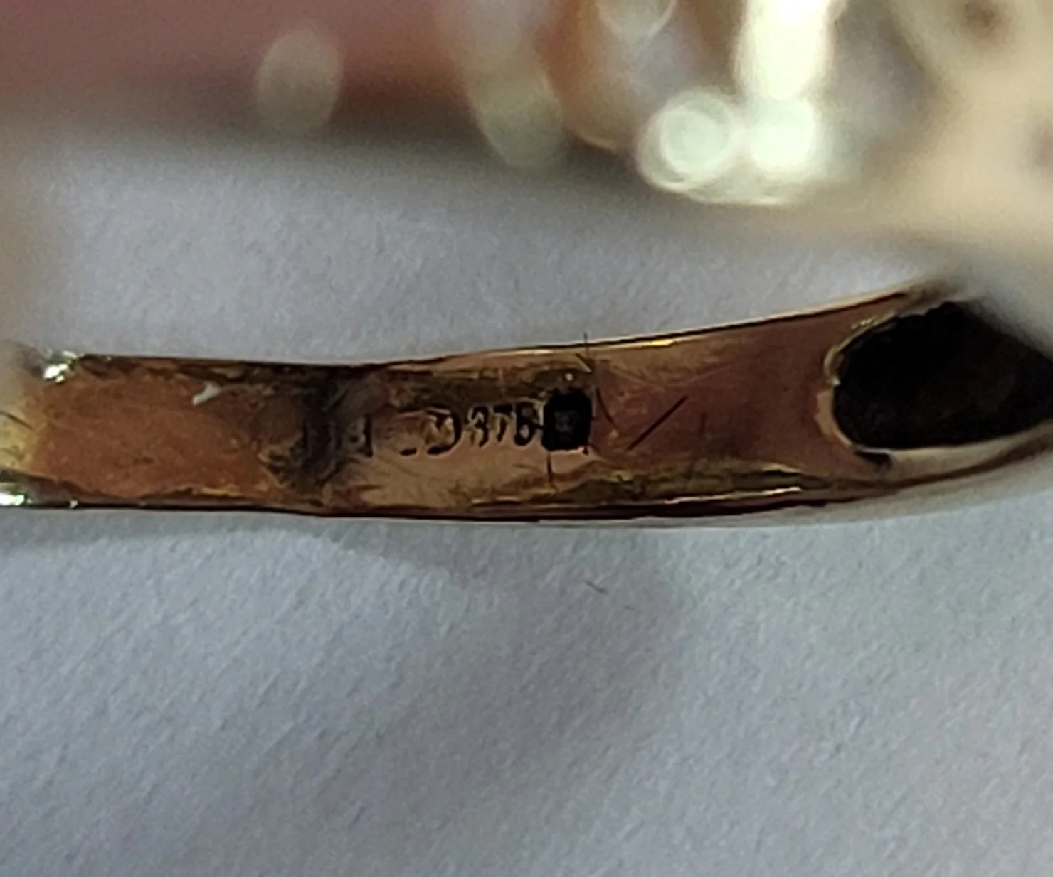 9ct Yellow Gold Sister Ring - Size P - 1.57G - Image 3