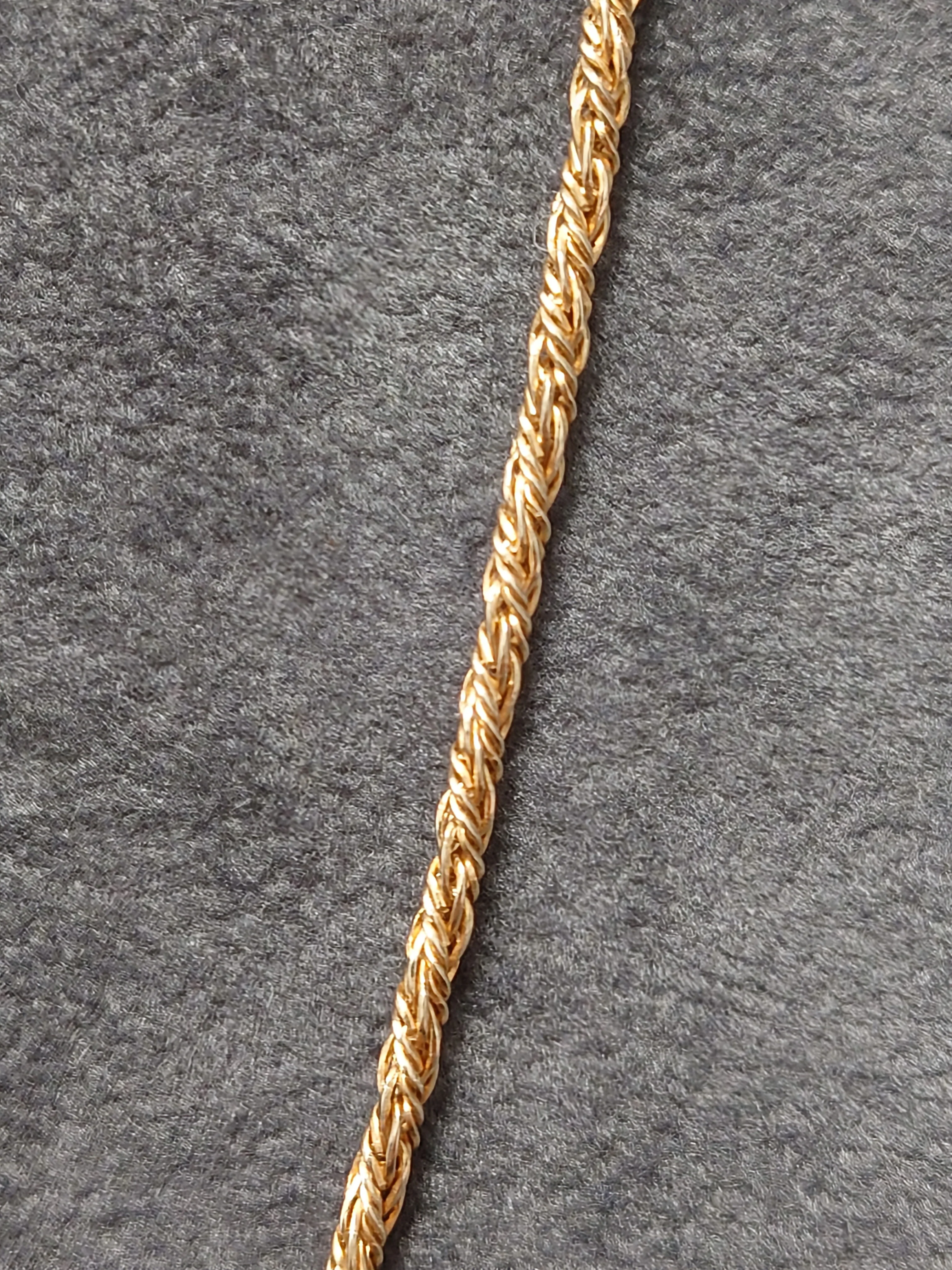 9ct Yellow Gold Twisted Wheat Chain - Image 2