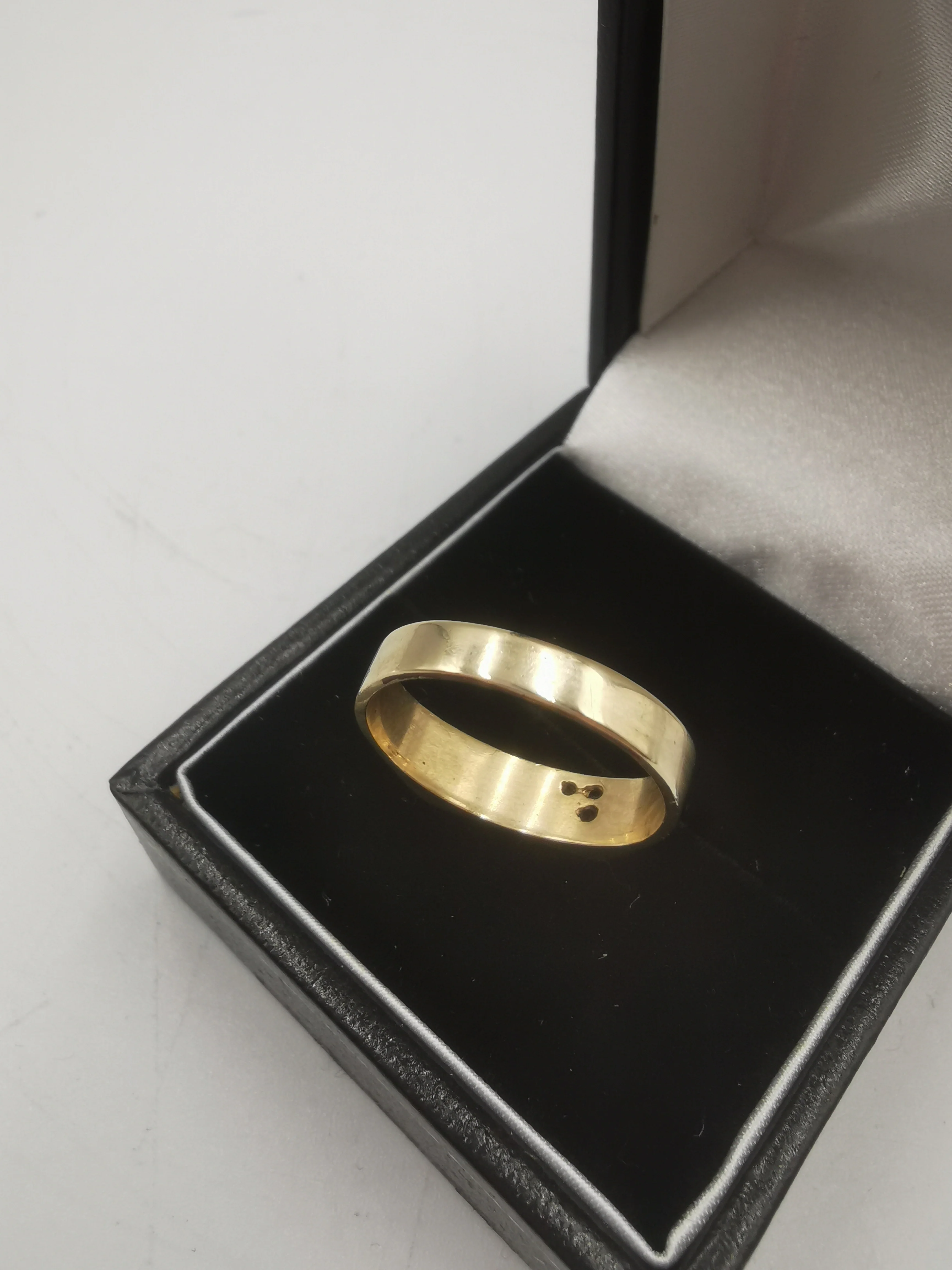 9K Stylised Star Design Ring, 375 Hallmarked, 2.5Grams, Size: L - Image 4