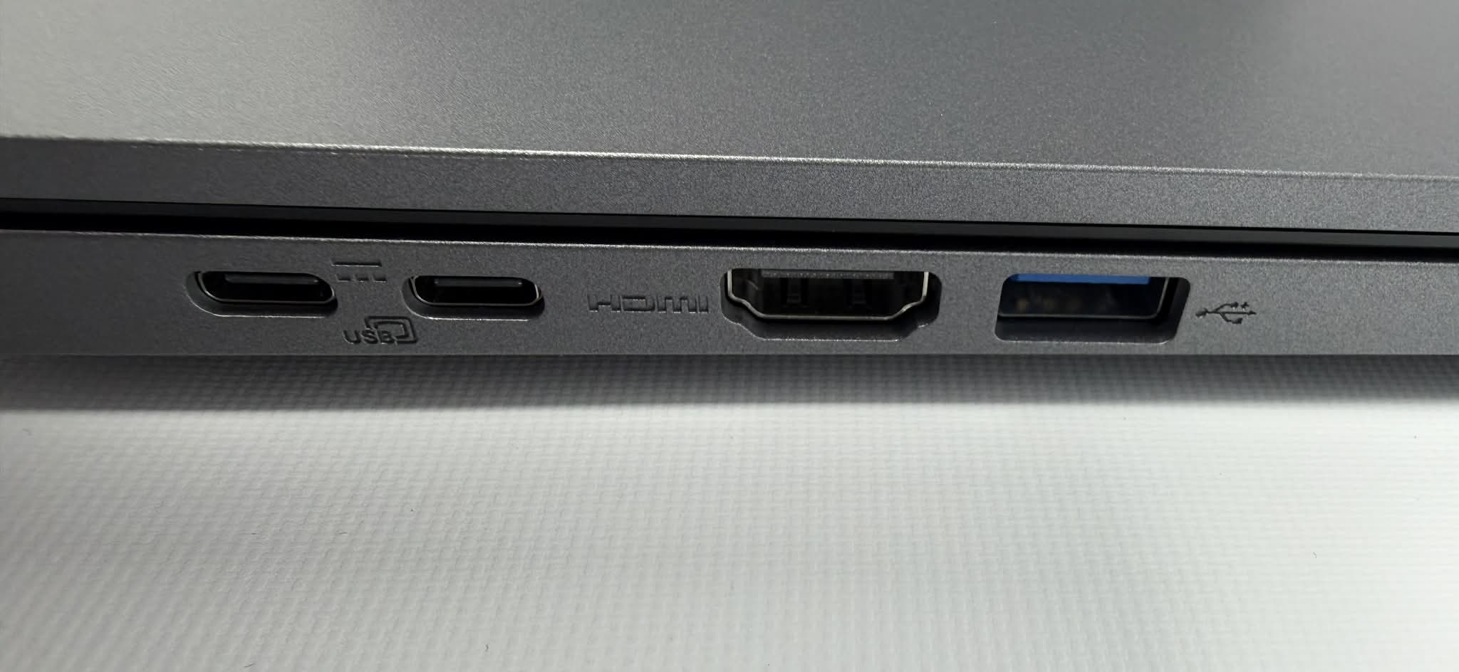 Acer Extensa 215-24 , AMD Ryzen 5 - 512gb SSD 8gb RAM Windows 11 With Charger - Image 3