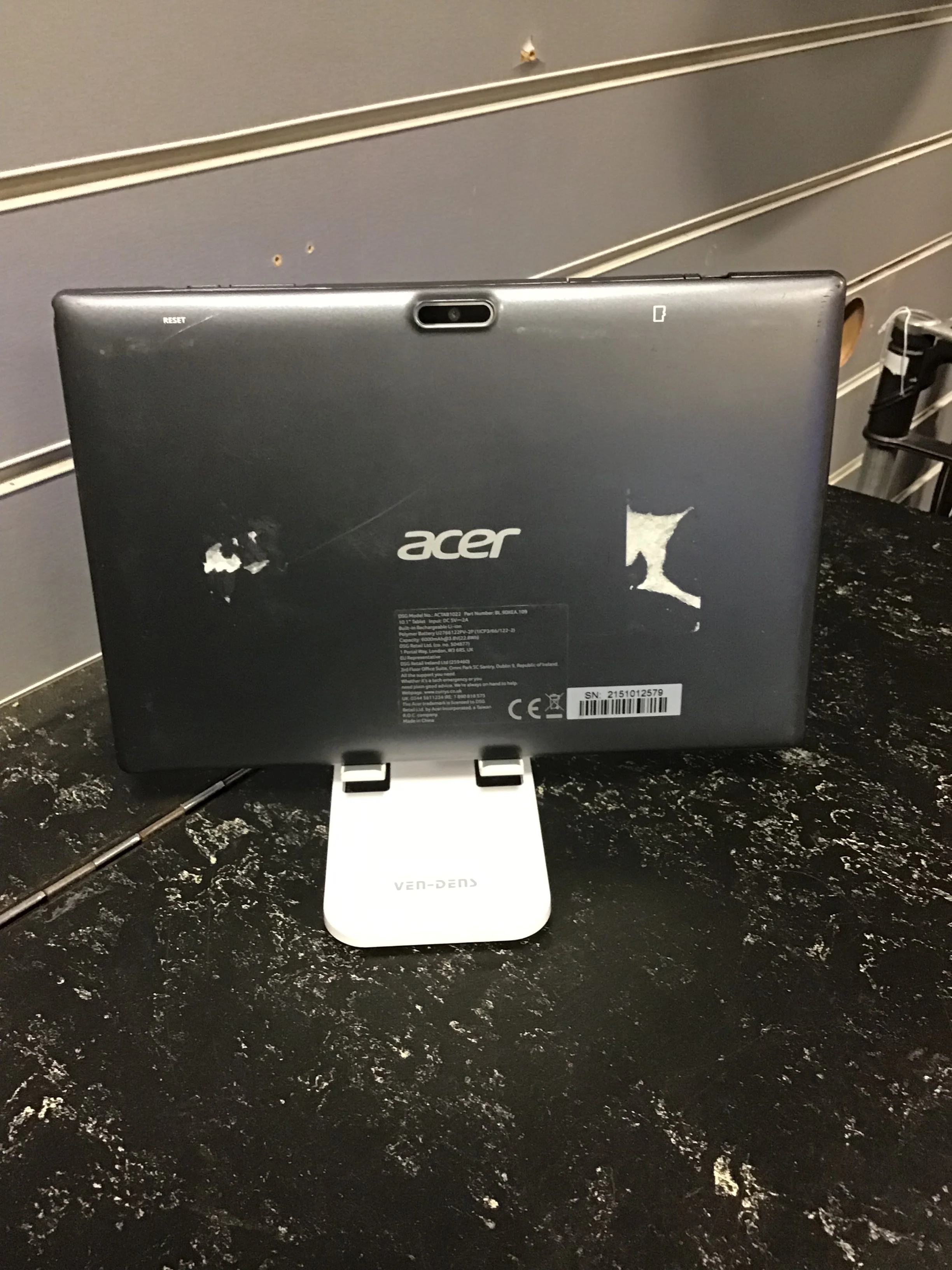 Acer Tablet - Image 4