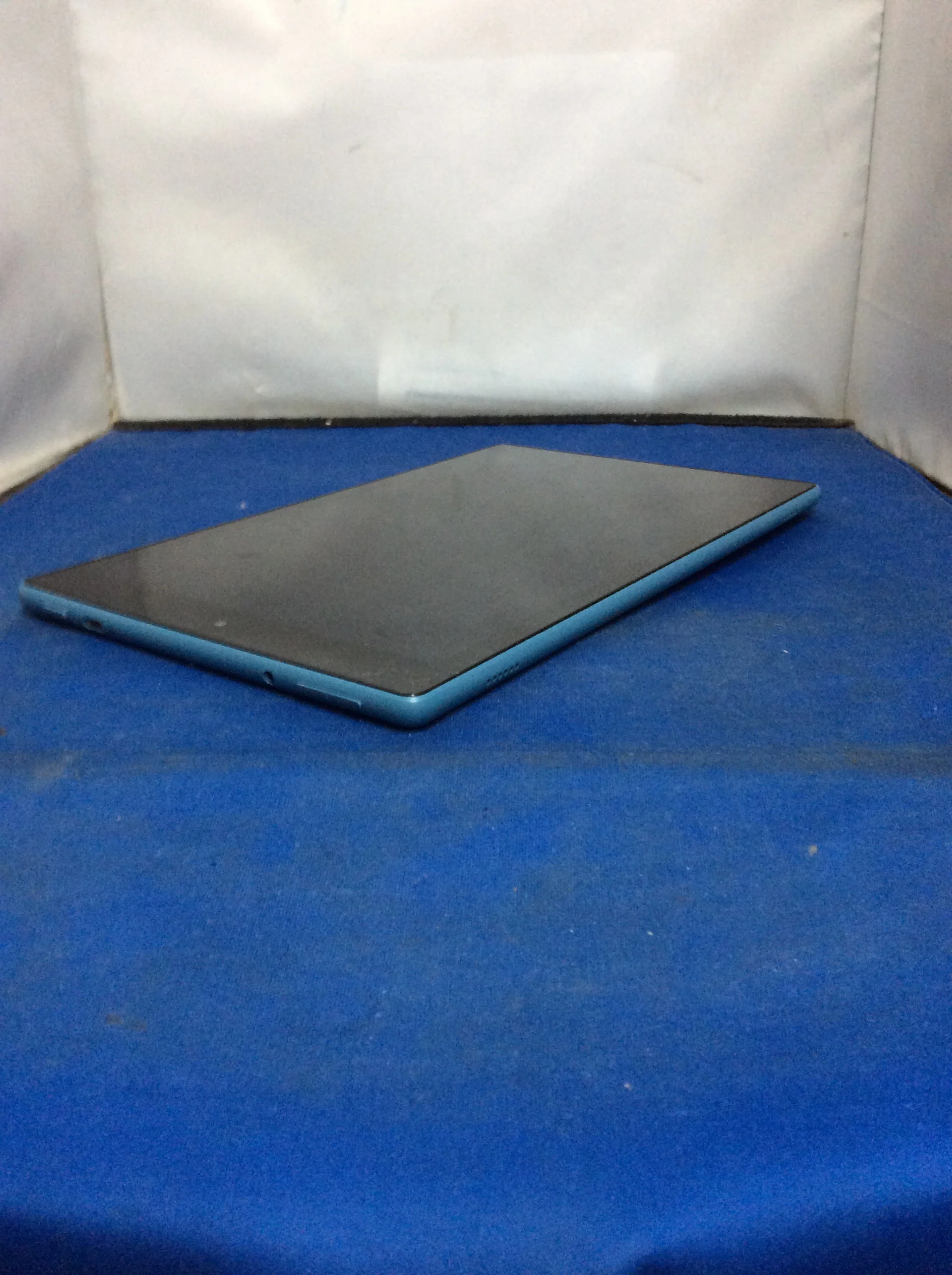 Amazon Fire HD 10 (9th Generation) - Image 3