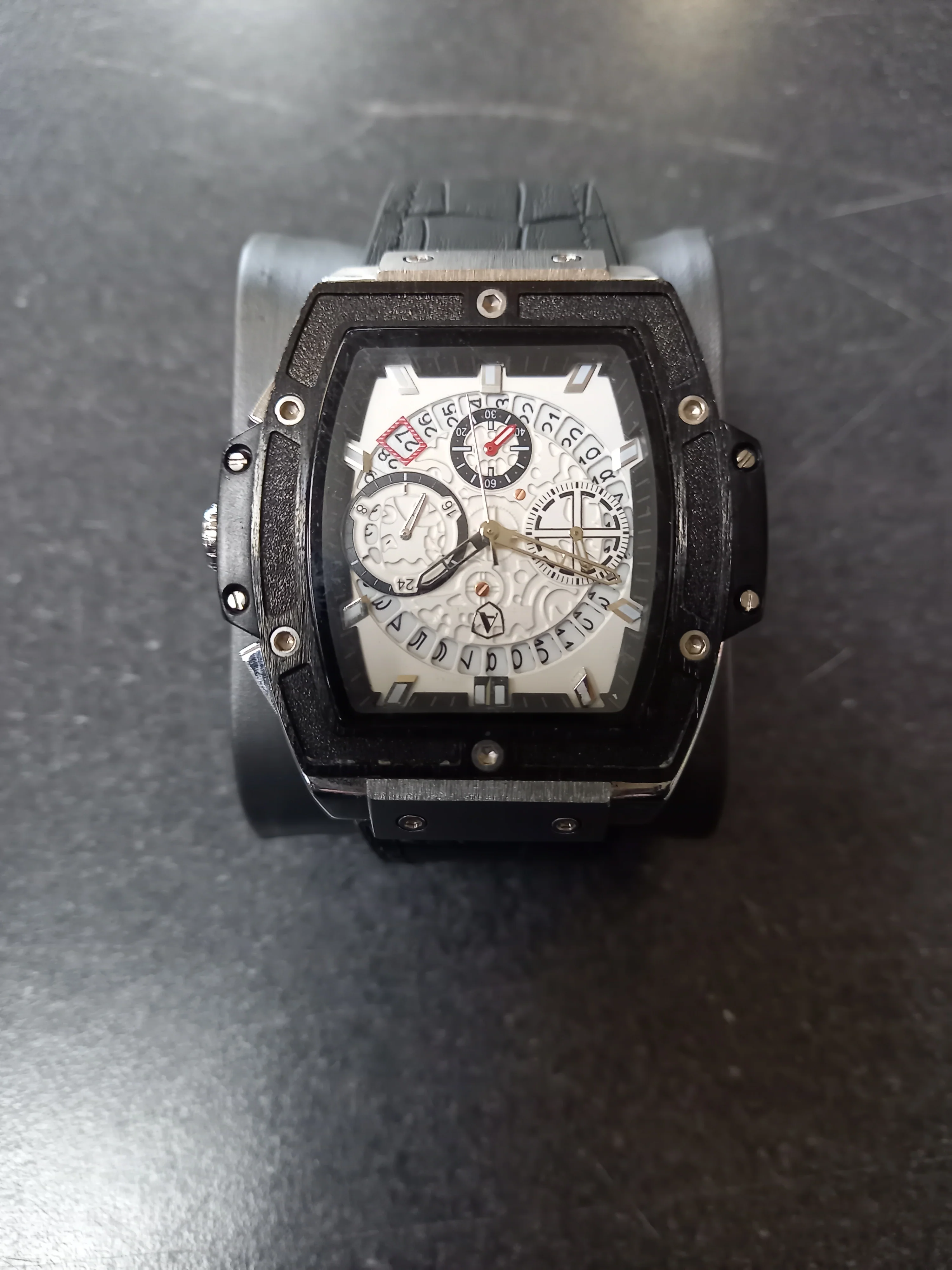 Apex Watch