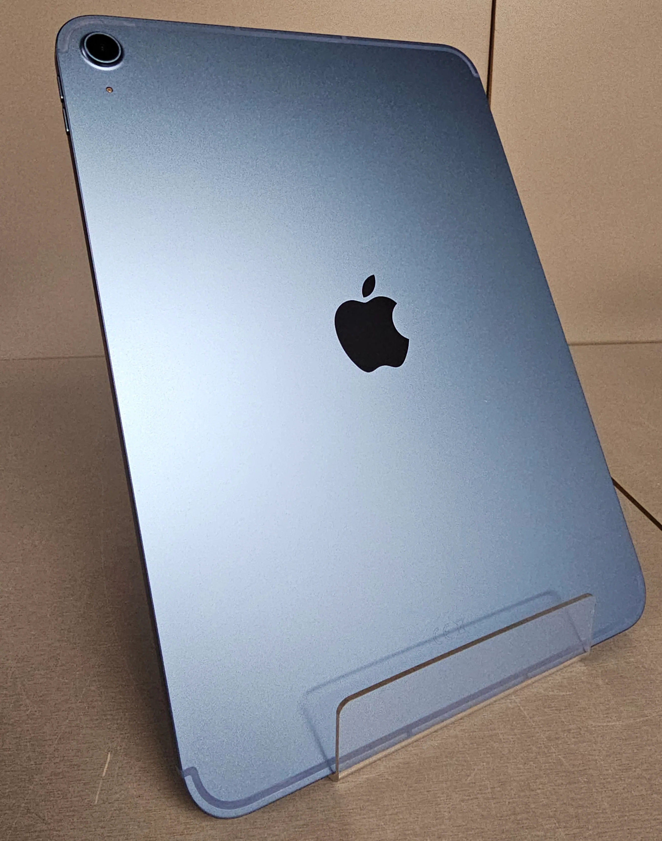 APPLE 11" iPad Cellular A16 (2025) - 128 GB, Blue **Any Network** - Image 4