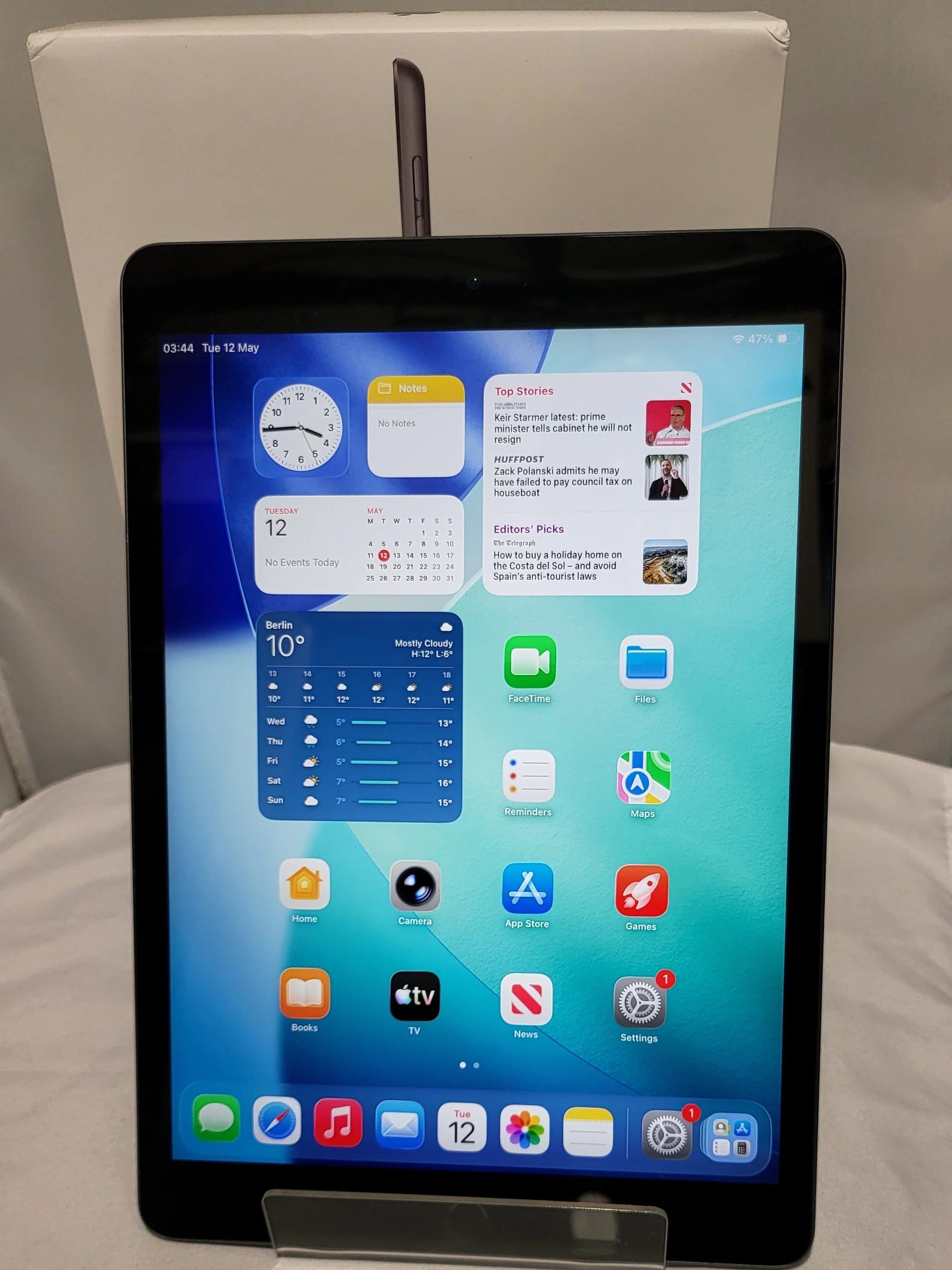 Apple iPad 9th Gen (A2602) 10.2" 256GB - Space Grey, WiFi