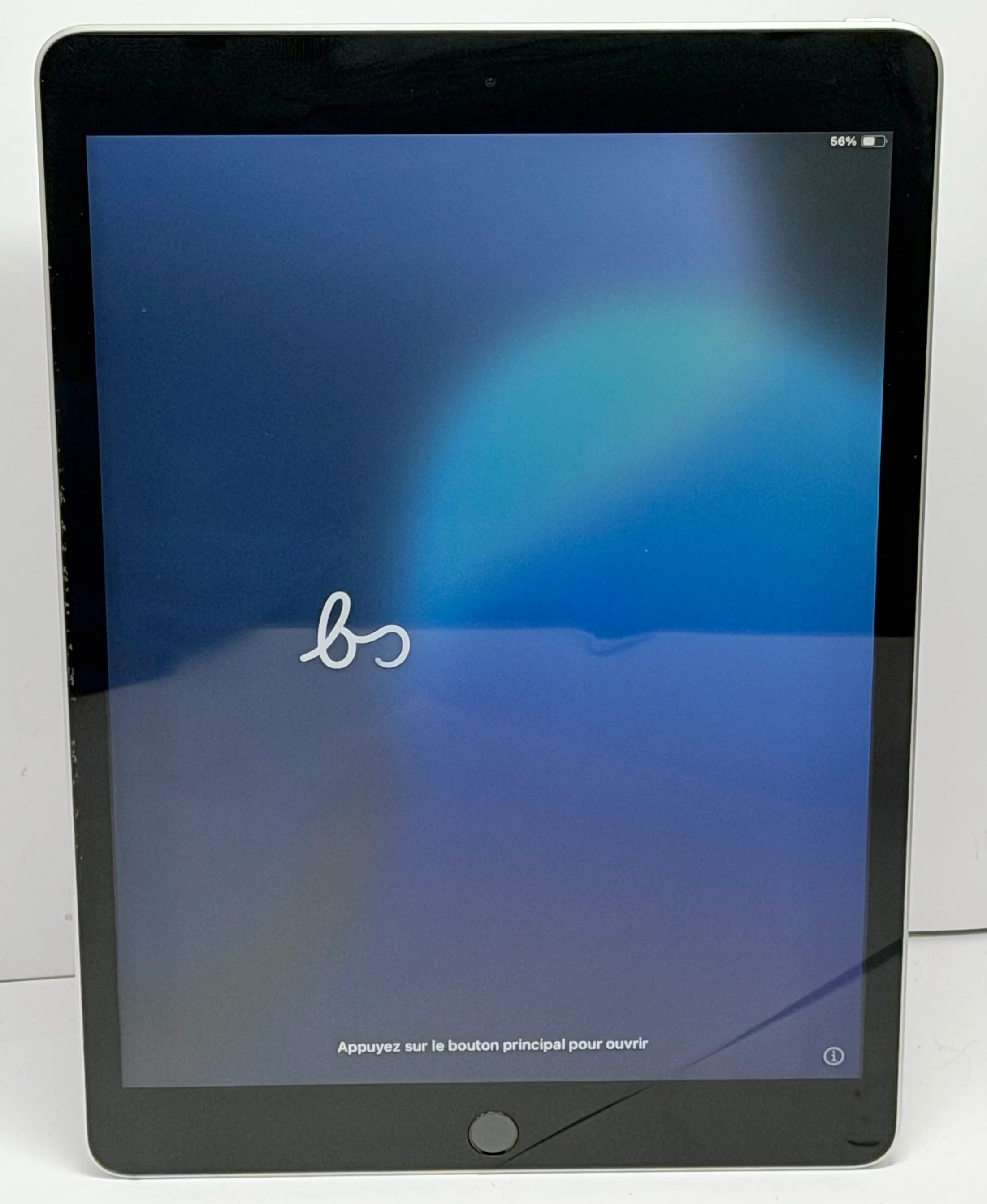 Apple iPad 9th generation 64gb wifi only - Image 2