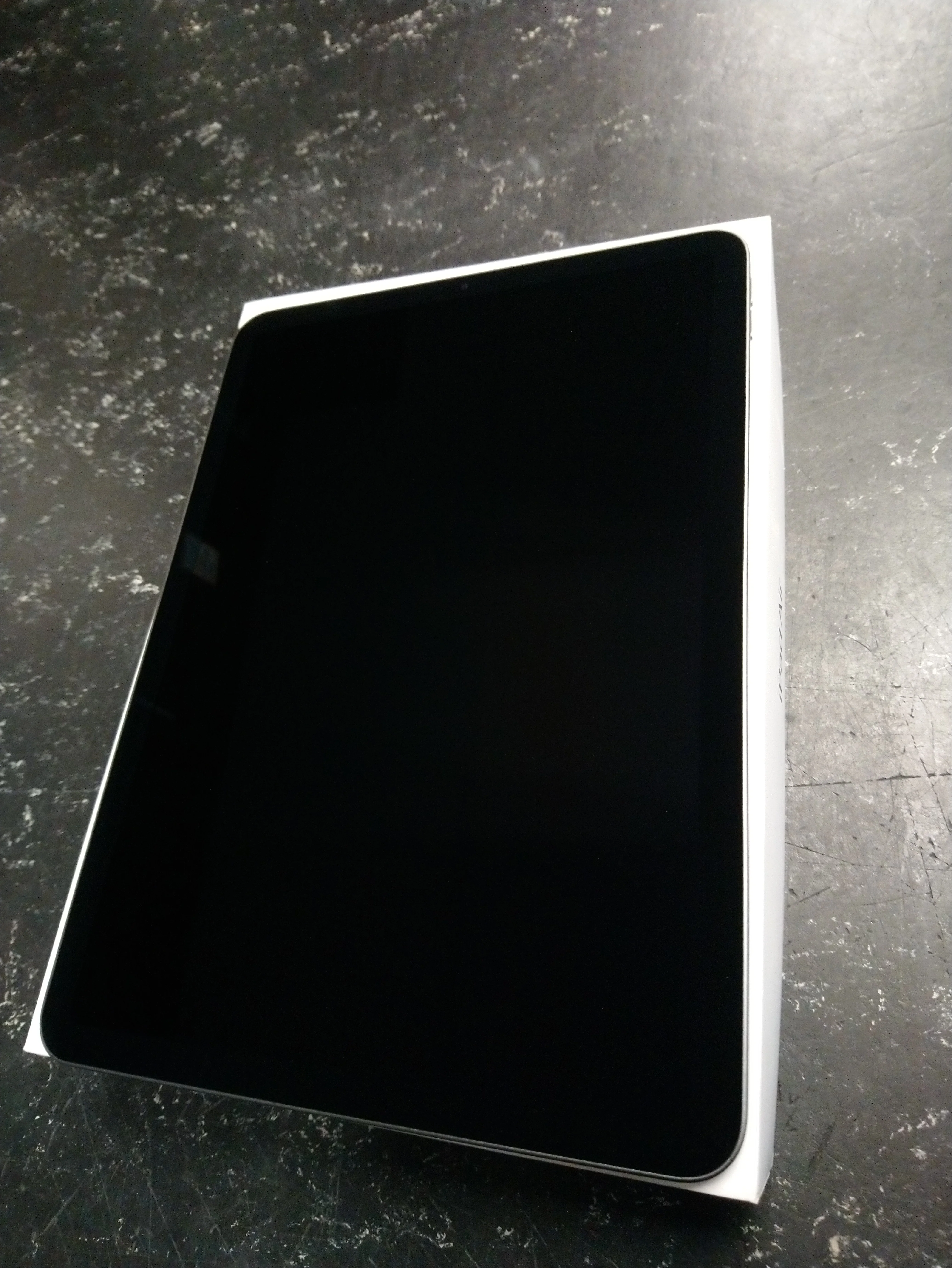 Apple Ipad Air 5th Gen. 64gb, Wi-fi, 10.9in - Space Grey - Image 3