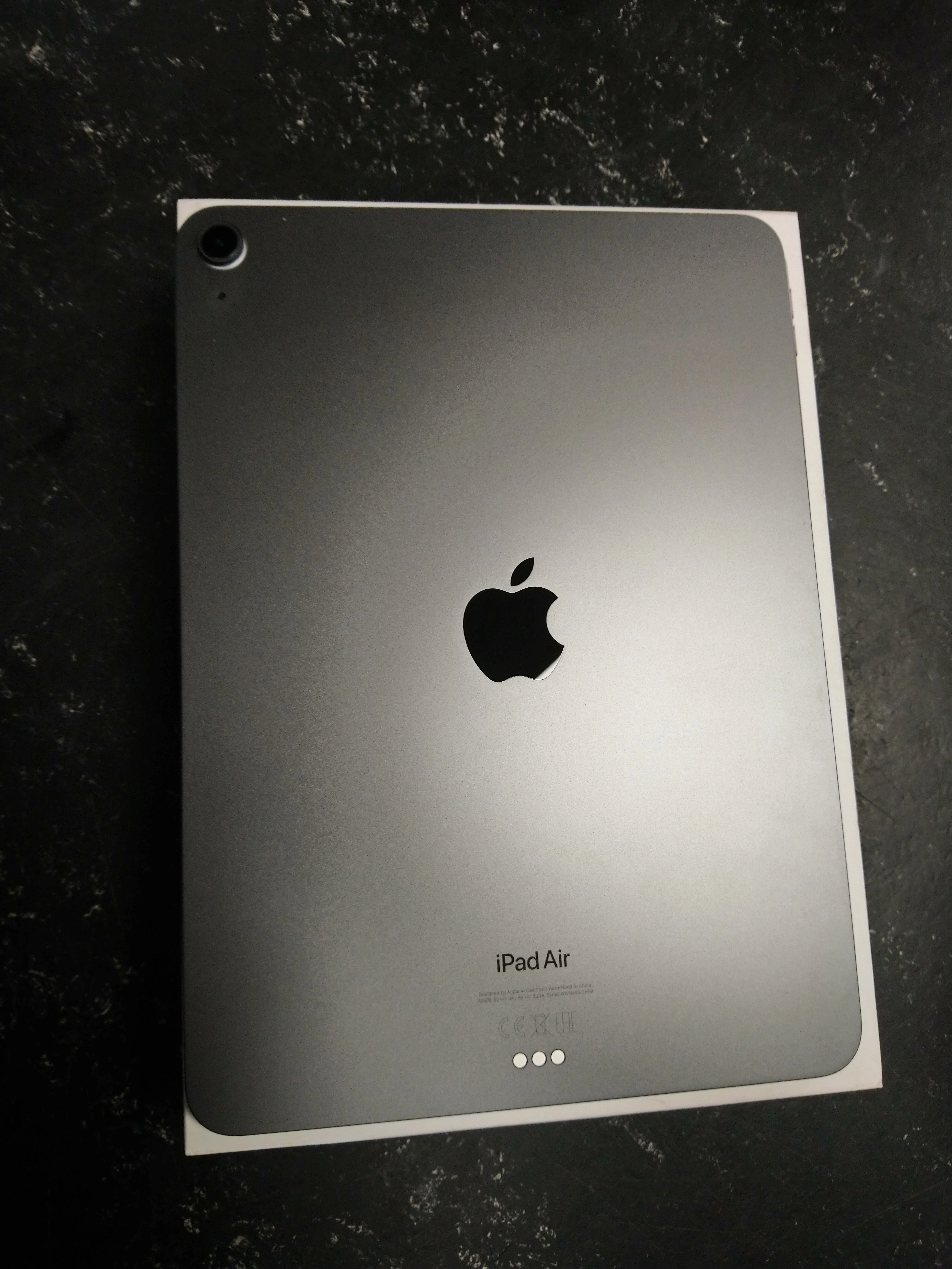 Apple Ipad Air 5th Gen. 64gb, Wi-fi, 10.9in - Space Grey - Image 4