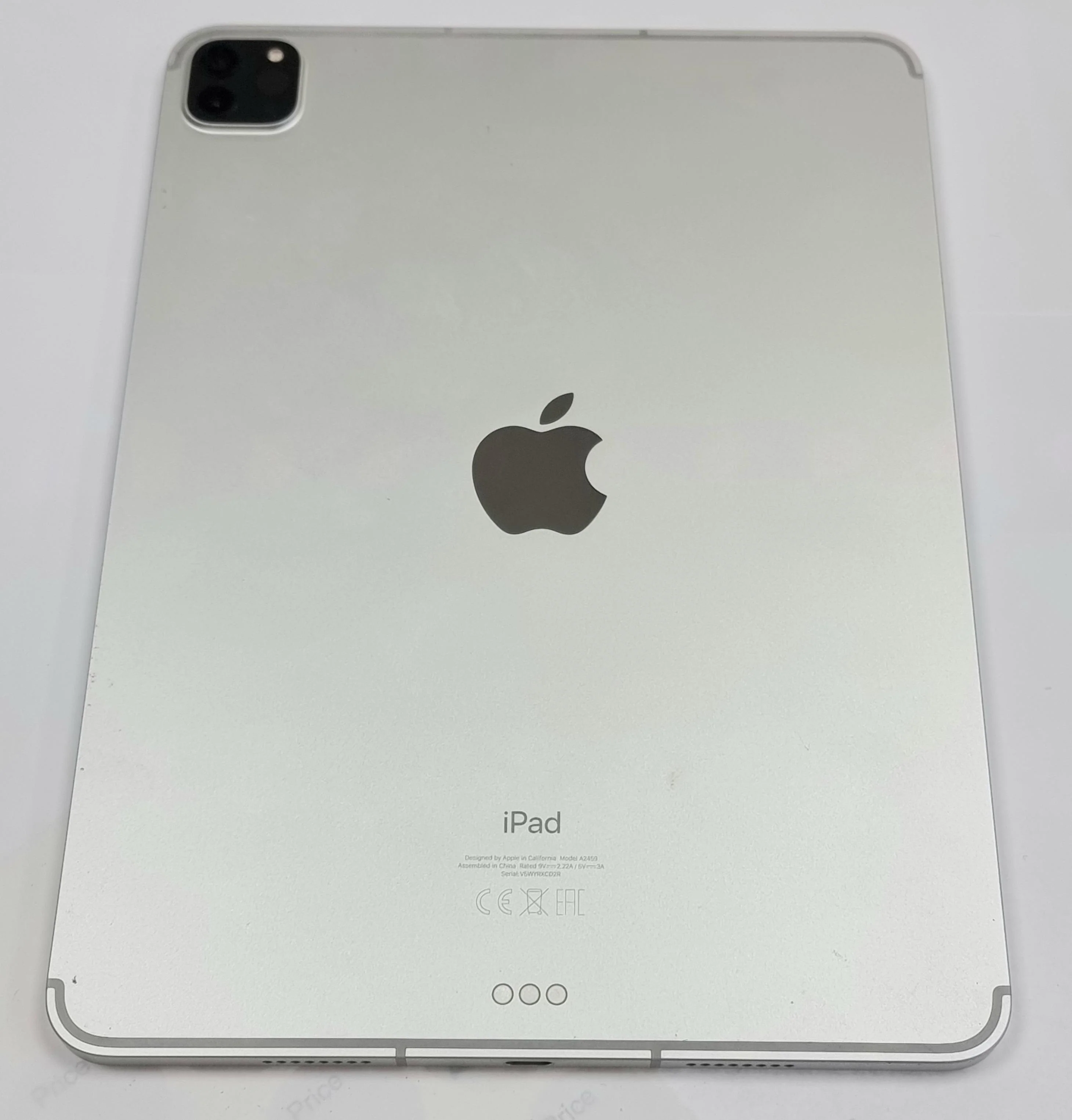 Apple iPad Pro 11" 3rd Gen 128GB Wi-Fi + Cellular Silver - Image 2