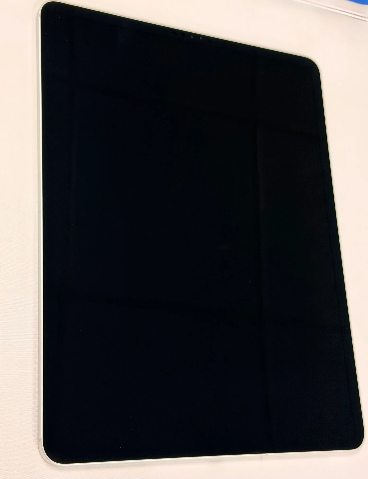Apple iPad Pro 12.9" 4th Gen (A2232) 128GB - Silver - Cellular - Image 2