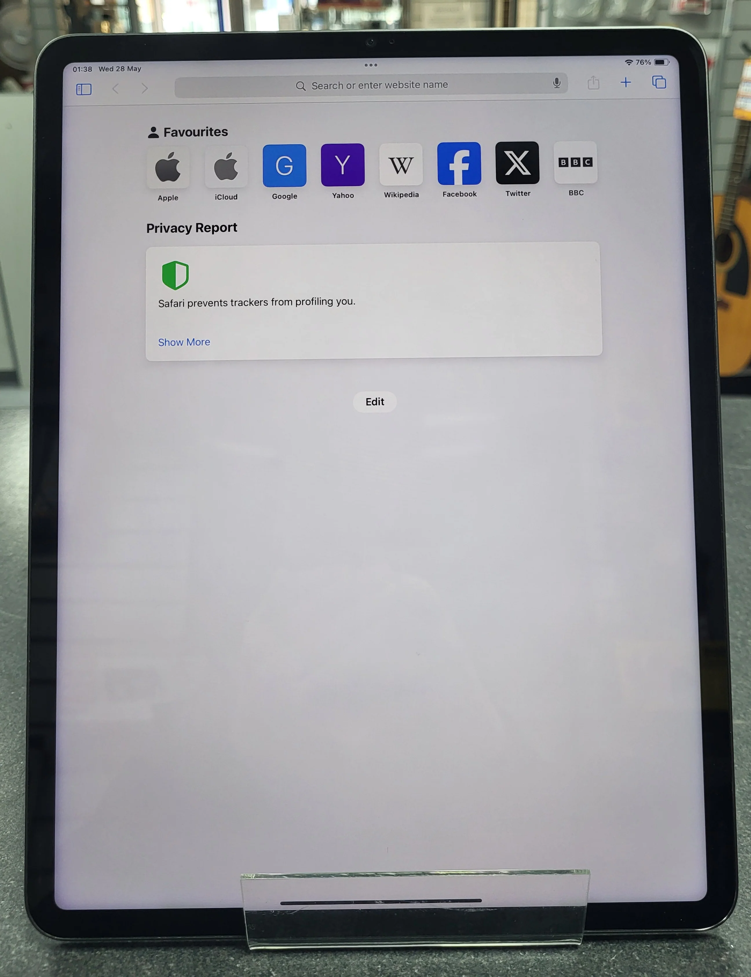 Apple iPad Pro 12.9” 5th Gen (A2378) 128GB - Silver, WiFi - Image 4