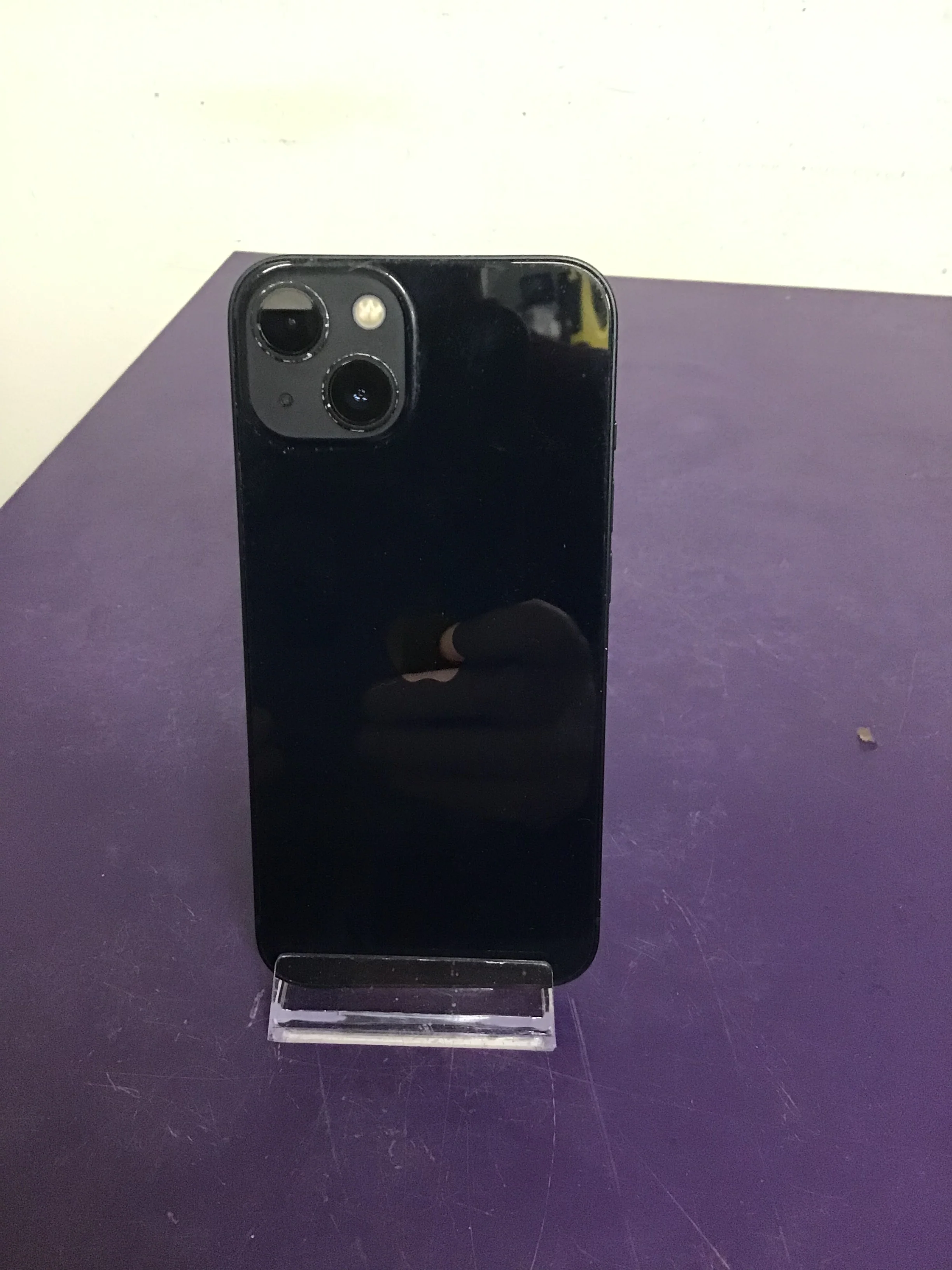 Apple iPhone 13 - Image 4