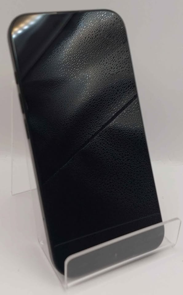 Apple iPhone 16 128GB black Unlocked and unboxed 100% BTH - Image 3