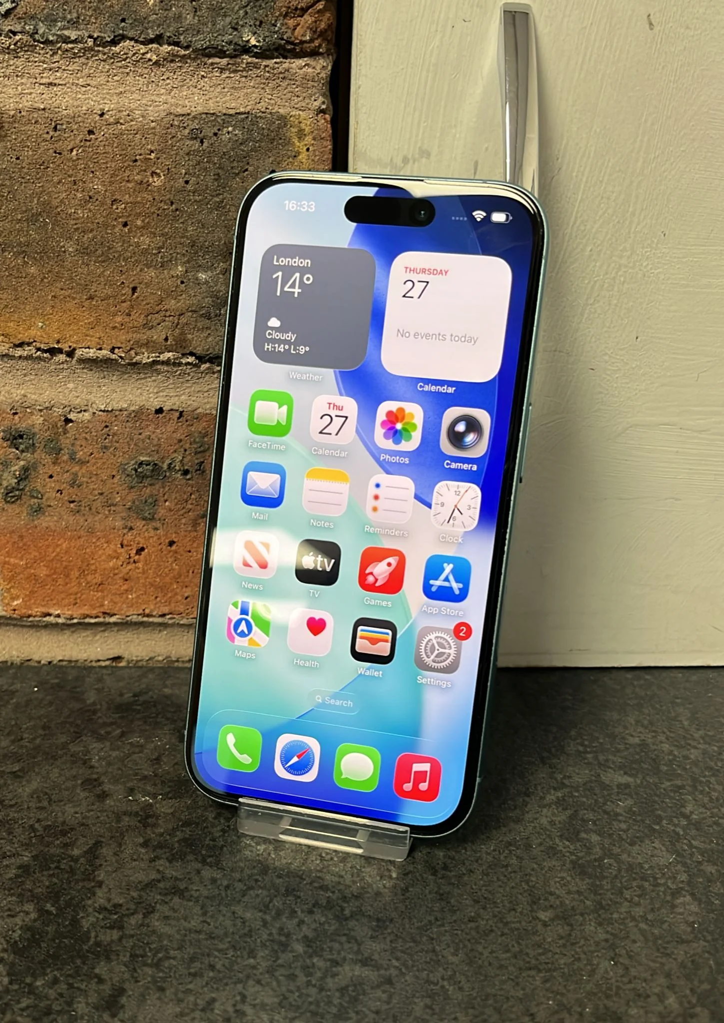 Apple iPhone 16 128GB Teal **90%BH** - Image 2