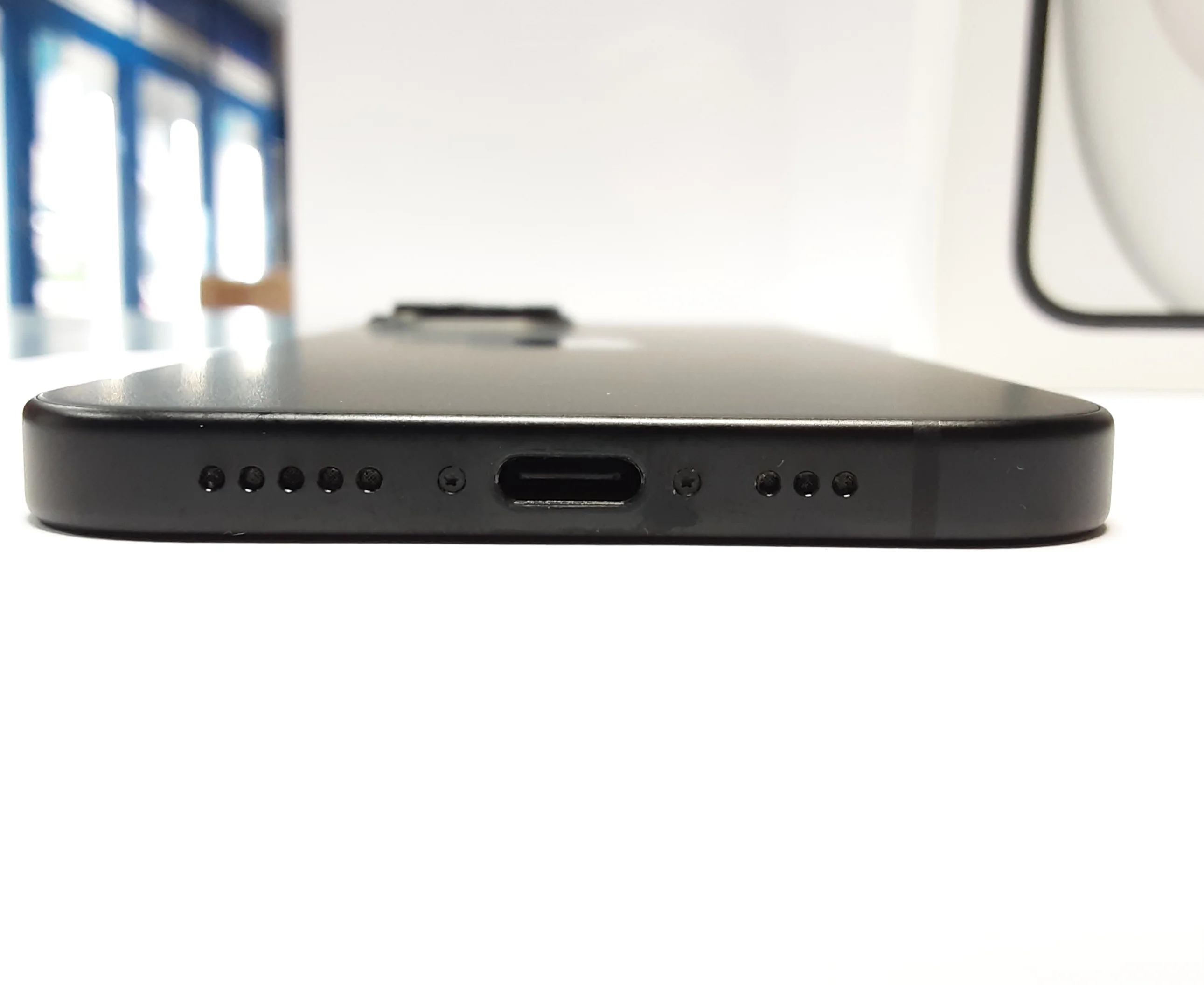 Apple iPhone 15 - Image 3