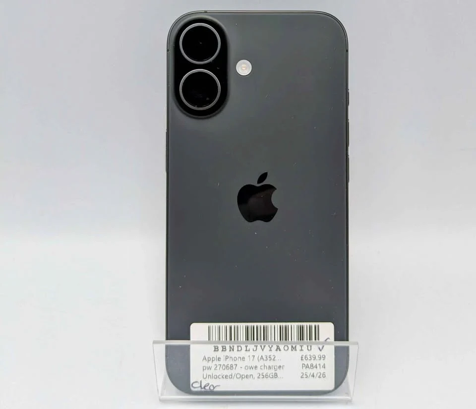 Apple iPhone 17 (A3520) 256GB Black, Unlocked To Any Network, 100%BH, Unboxed - Image 4